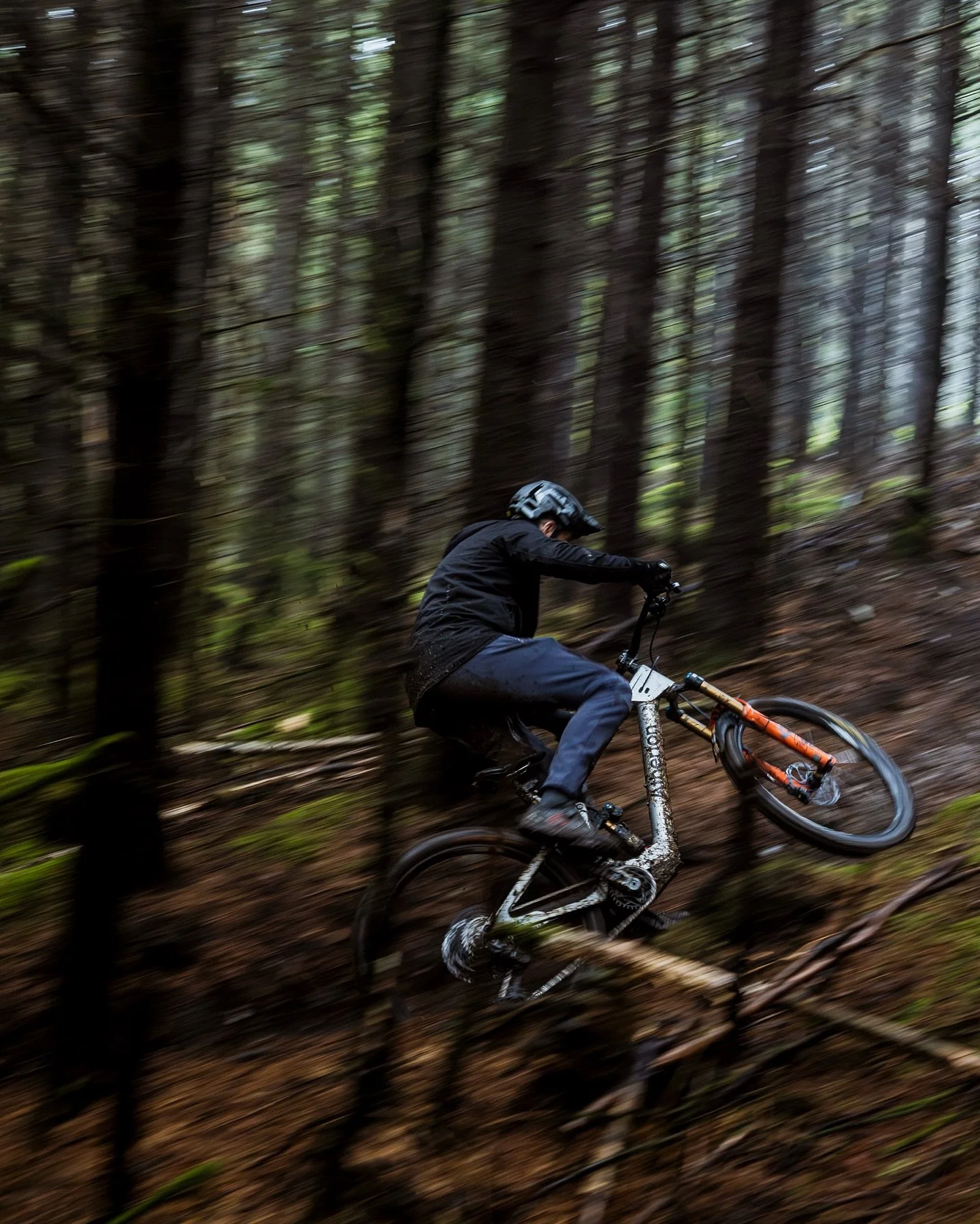 With the new e-bike flat out in testing in the lead-up to launch, we only had a few hours to shoot it, spread across a couple of days as it developed. 

Fortunately, with Ath, that&rsquo;s usually enough.

Moss, dark trees, @dan_atherton, and a bike 