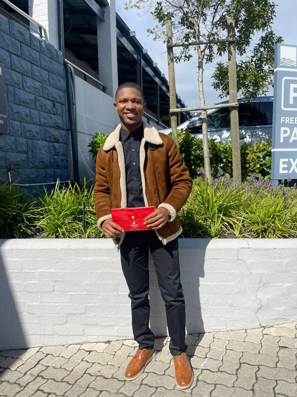 WhatsApp Image 2025-10-06 at 10.06.45_21a5a871.jpg