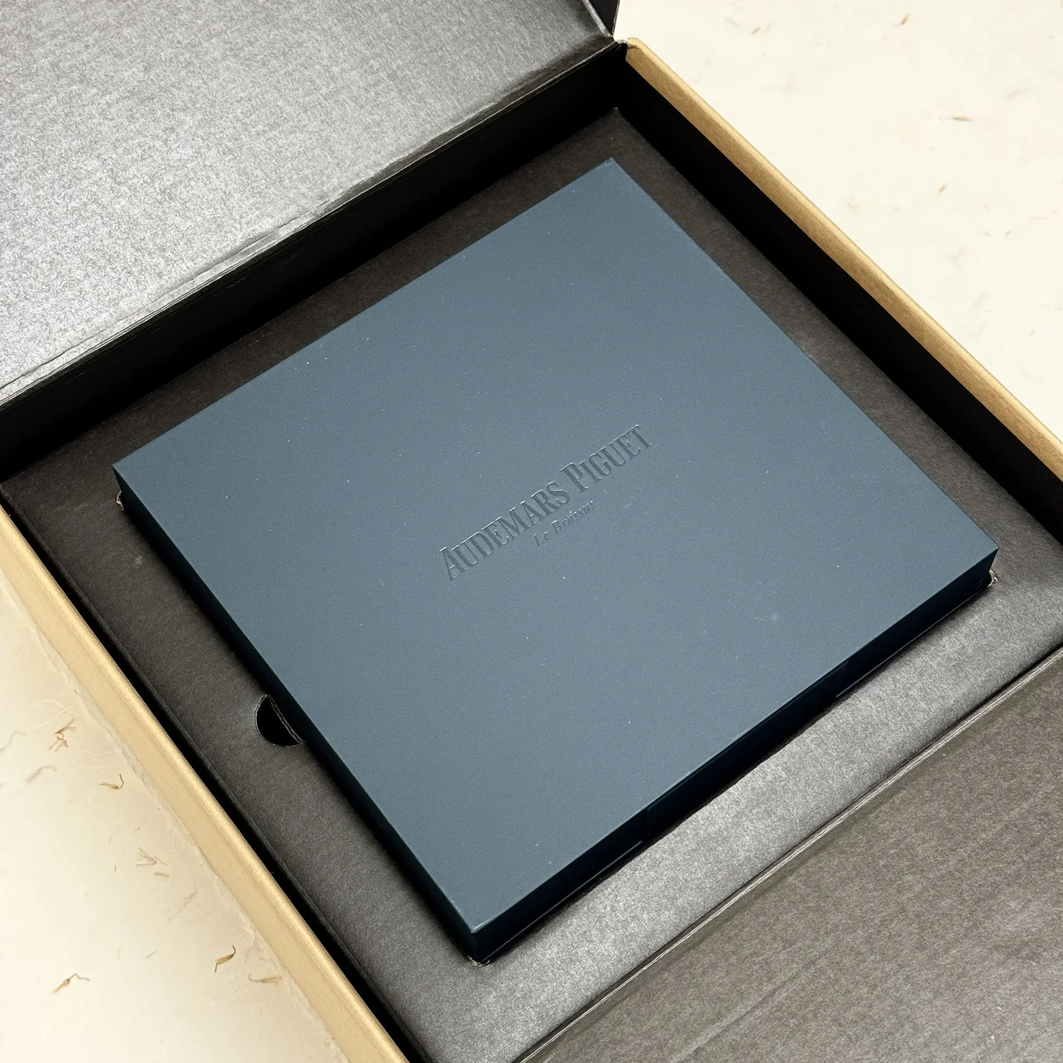 Audemars Piguet Watch Cleaning Set – Luxury Travel Case & Care Kit 