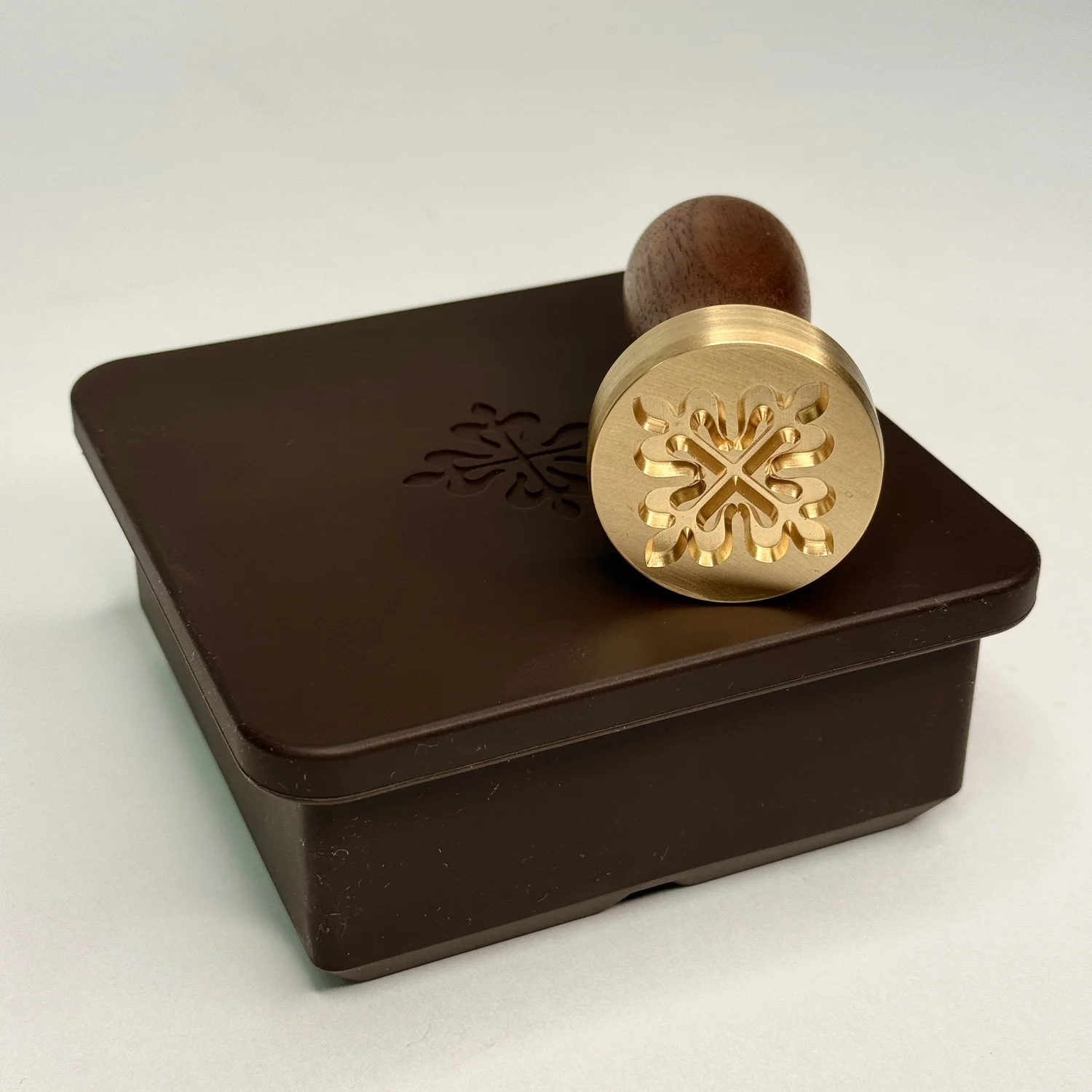 Patek Philippe Ice Maker & Brass Stamp Set – Calatrava Luxury 