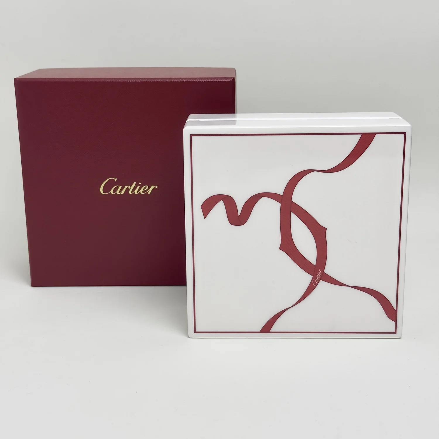 Christian Dior NWOT and Cartier red jewelry box womens Cartier Entrelacés Jewelry Box – White Lacquer & Red Suede  main image 2