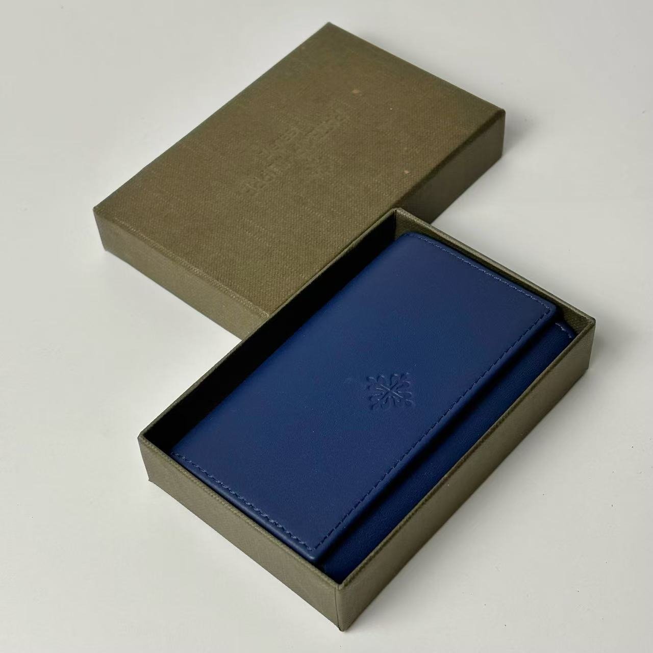 Patek Philippe Genève Navy Leather Key Case with Gold Hooks
