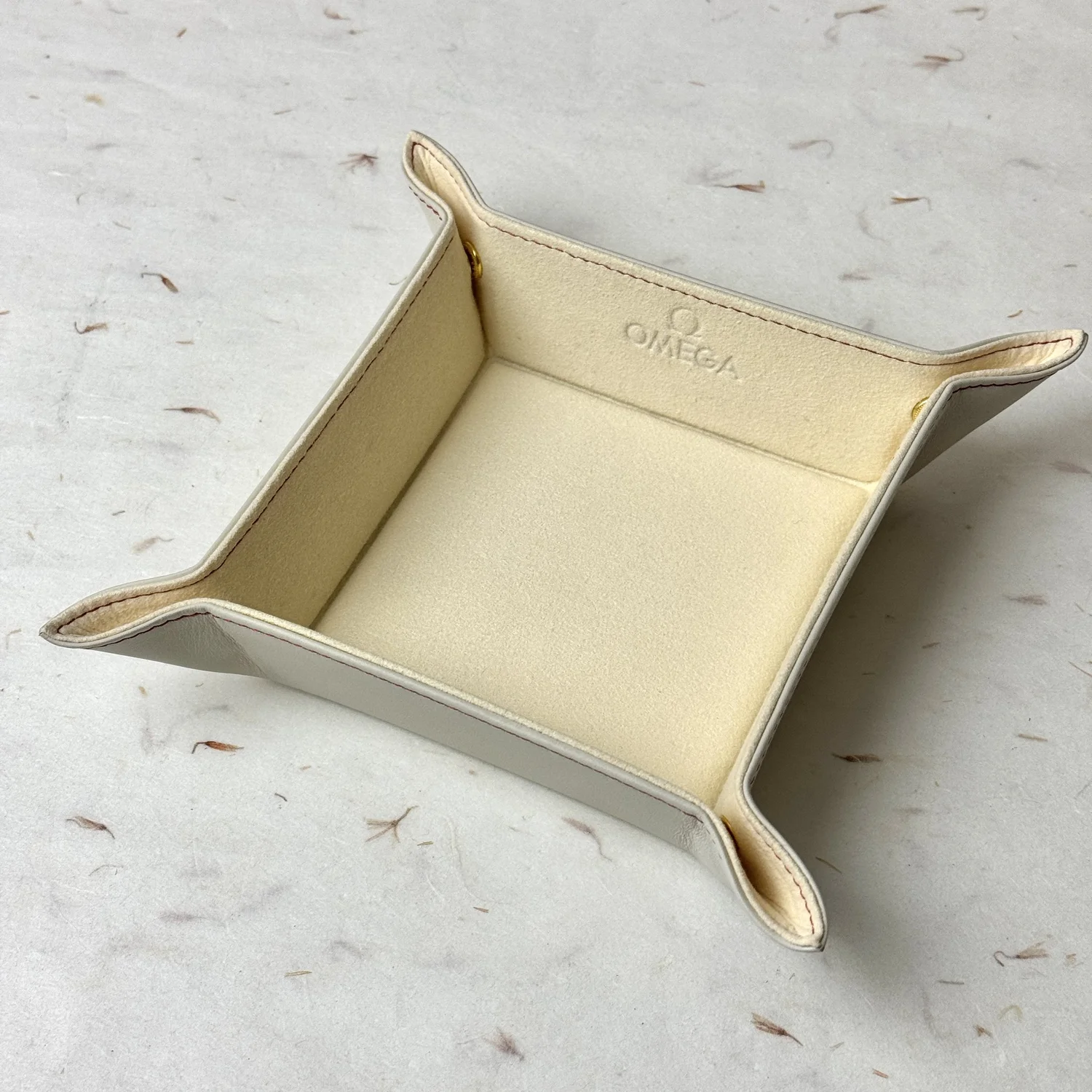 Omega Suede Valet Tray