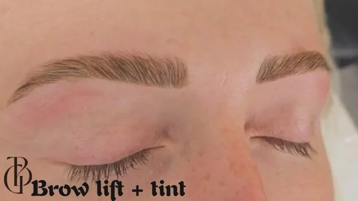 🌟 Luxury Brow Lift &amp; Tint 🌟
Indulge in brows that speak elegance &mdash; flawlessly lifted, beautifully tinted, and perfectly tailored to enhance your natural beauty. Step out with confidence and sophistication in every glance. ✨
#browlift #bro