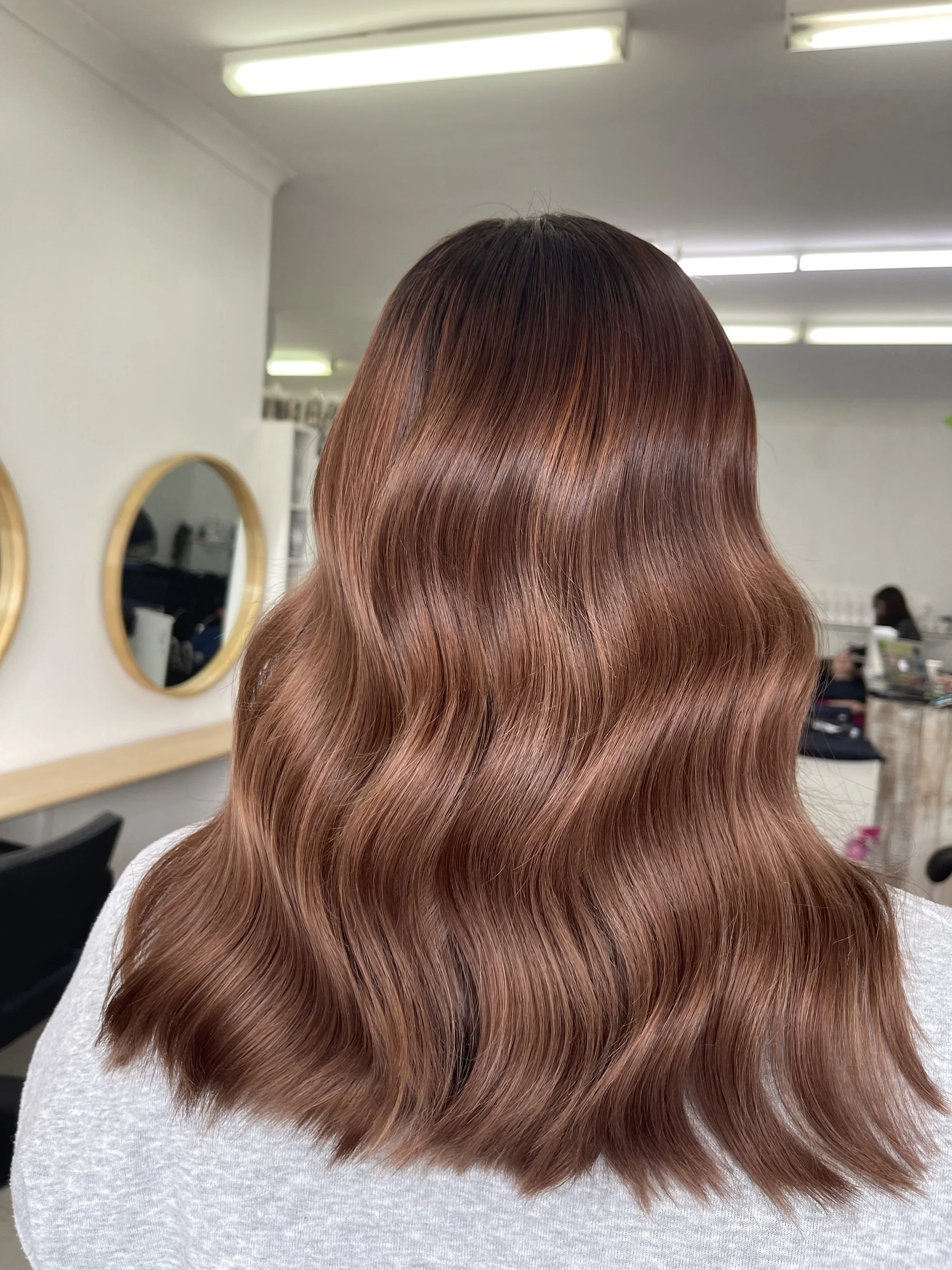 Mobile hairdressing Perth brown hair