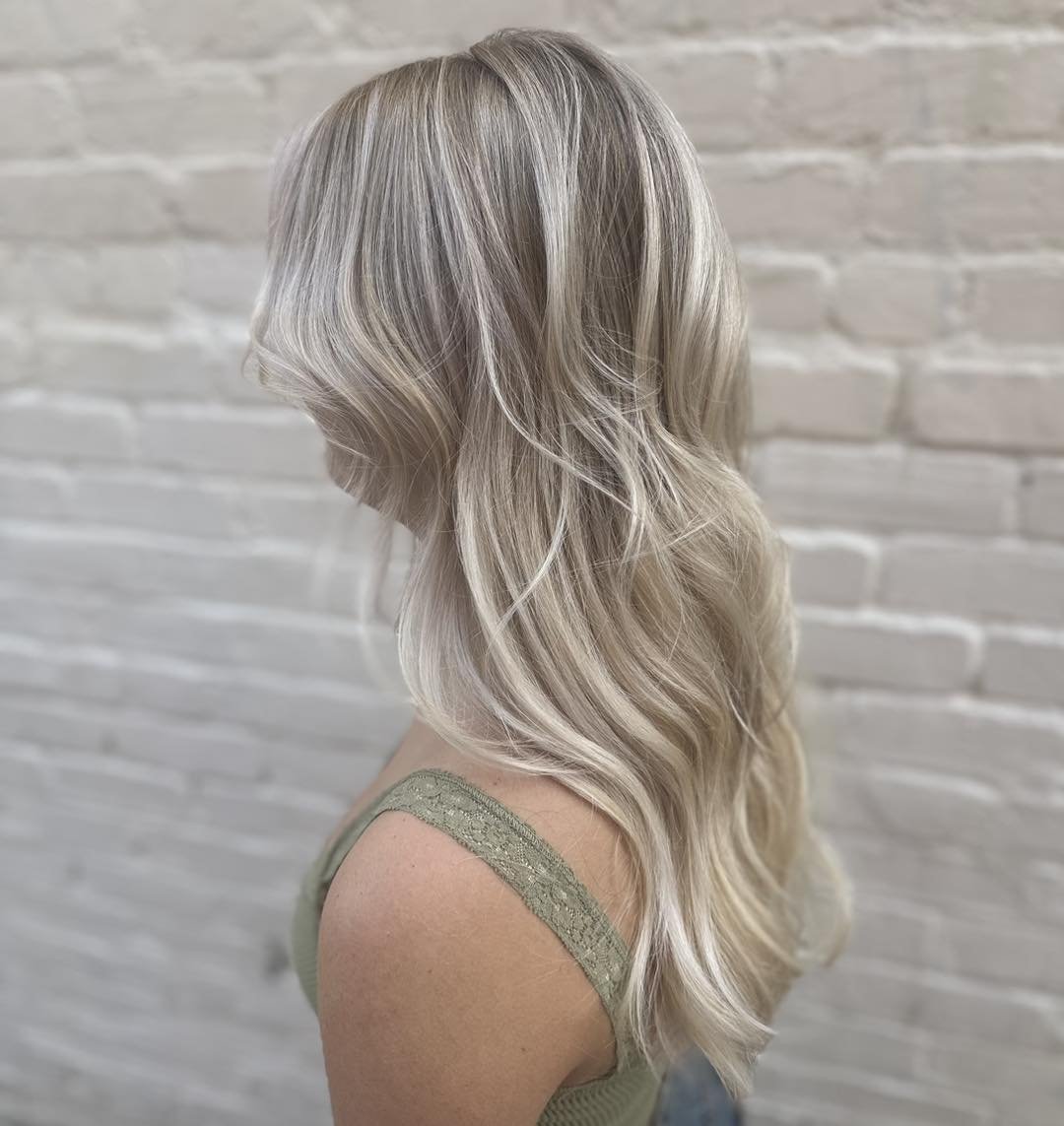 Summer hair 🫶🏻 hair by Kara. 

#sacramento #california #bayarea #roseville #elkgrove #sactown #sac #sanfrancisco #folsom #visitsacramento #losangeles #oakland #norcal #stockton #rocklin #sacramentoproud #sacramentoca #downtownsac #music #hiphop #lo