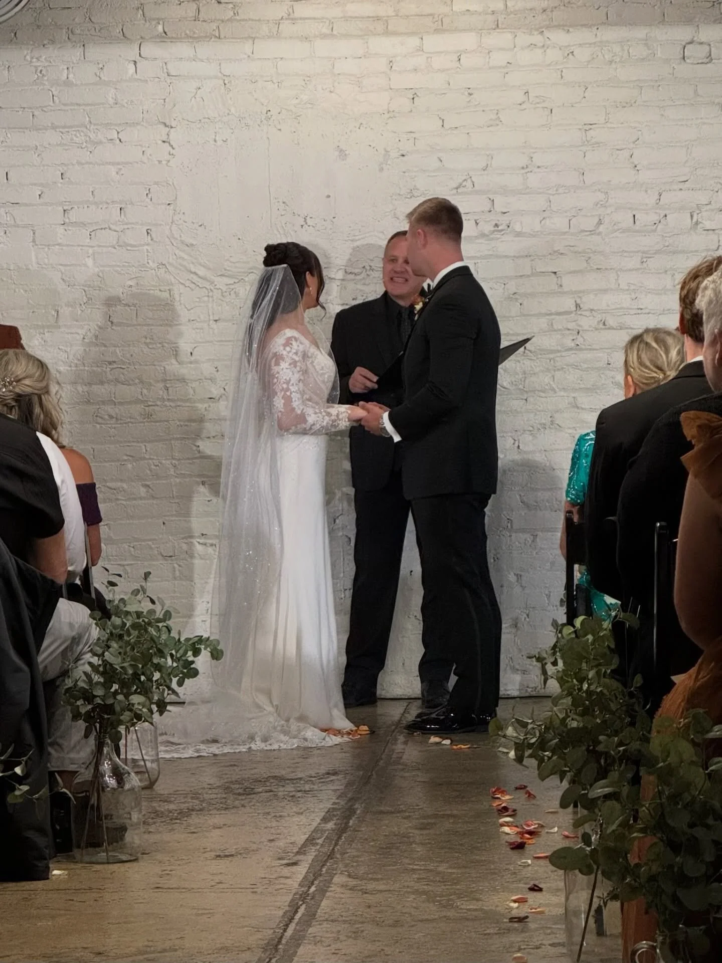 A confident, prepared officiant changes everything 🤍
Your ceremony sets the tone for your entire wedding day.

From smooth ceremony flow and clear cueing to intentional timing and a meaningful guest experience&mdash;officiating matters more than cou