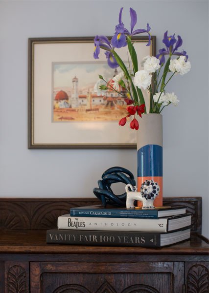 dark-wood-console-table-hallway