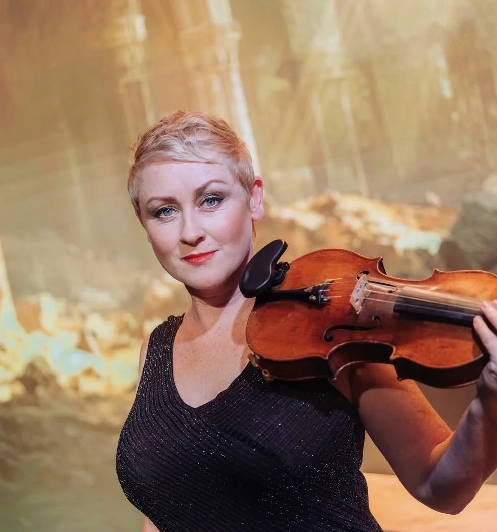 VIOLINIST BERTIE BOW