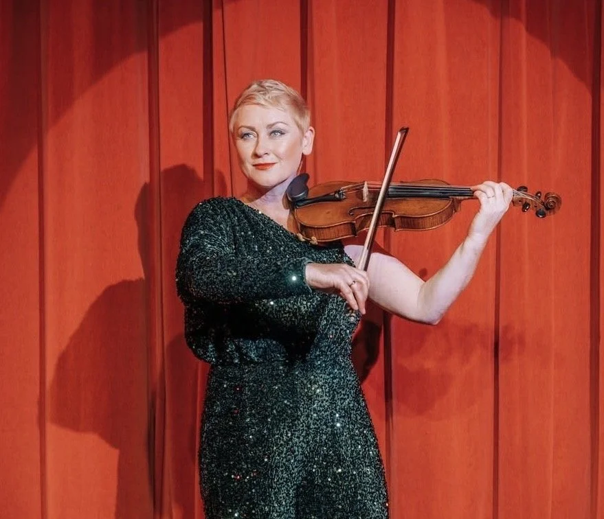VIOLINIST BERTIE BOW