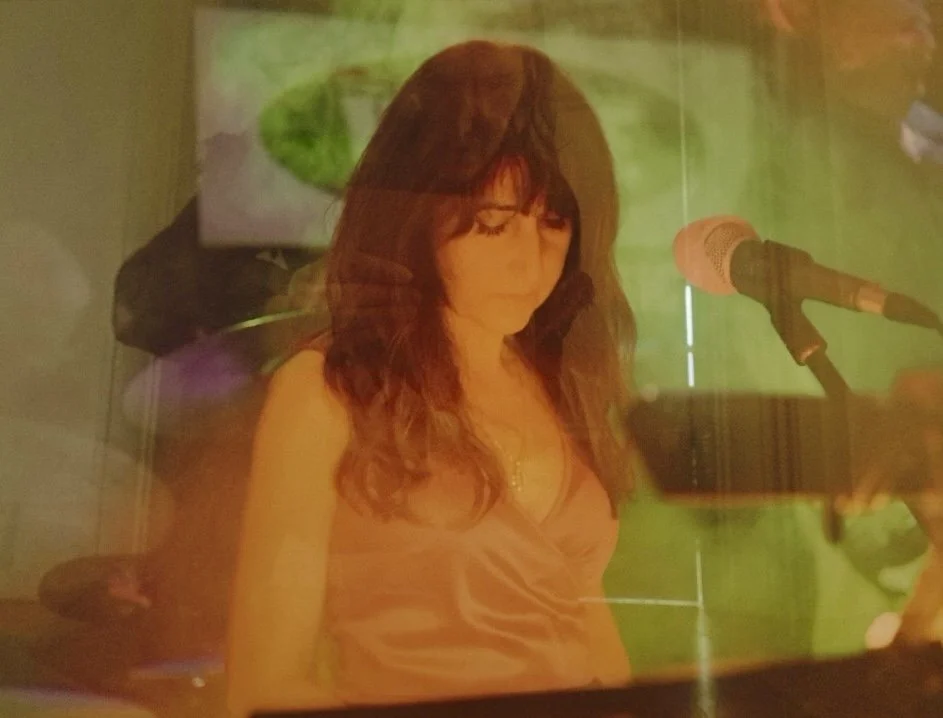 LIVE MUSIC WITH SINGER ANNE-MARIE XYZ