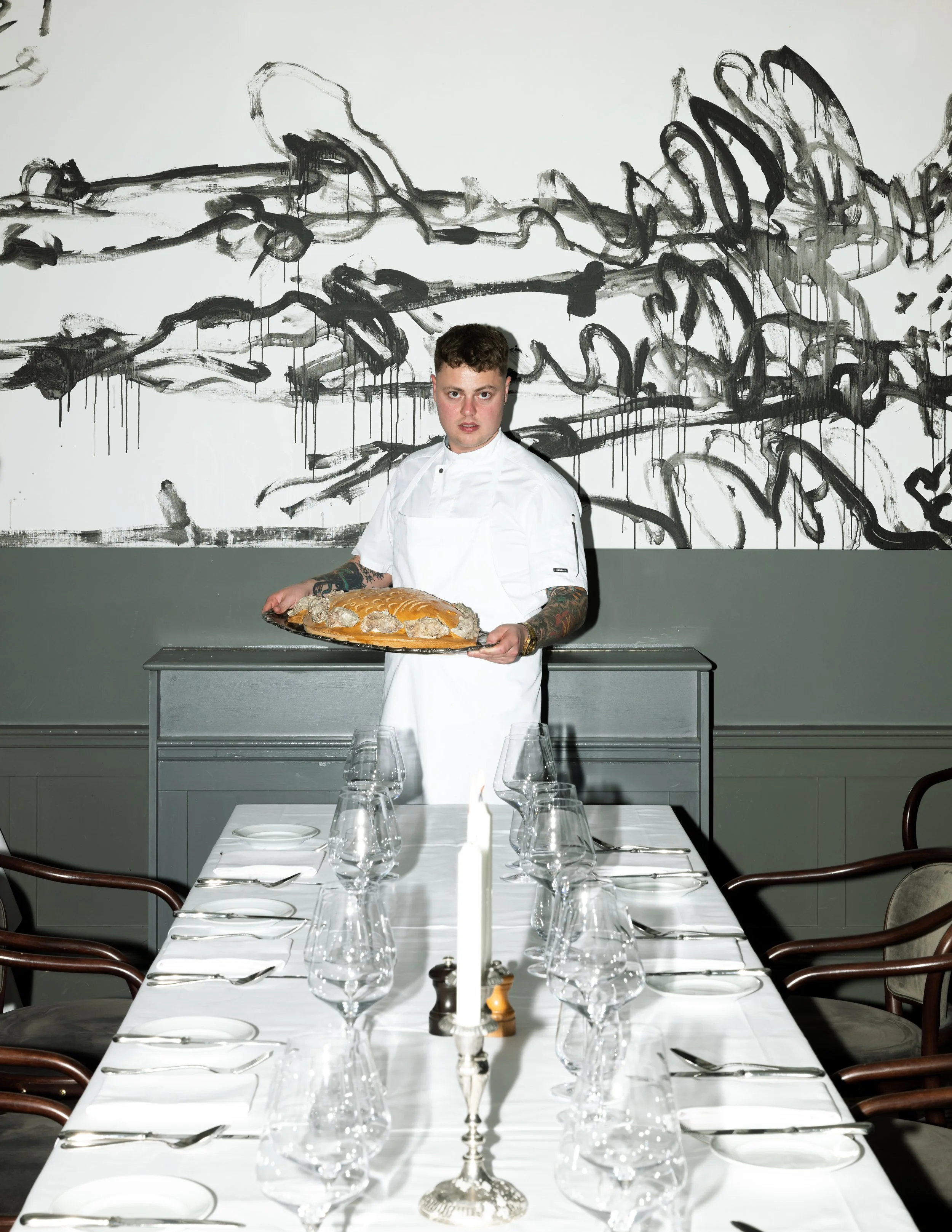 Jonas_Salon_8_NOV23.jpg
