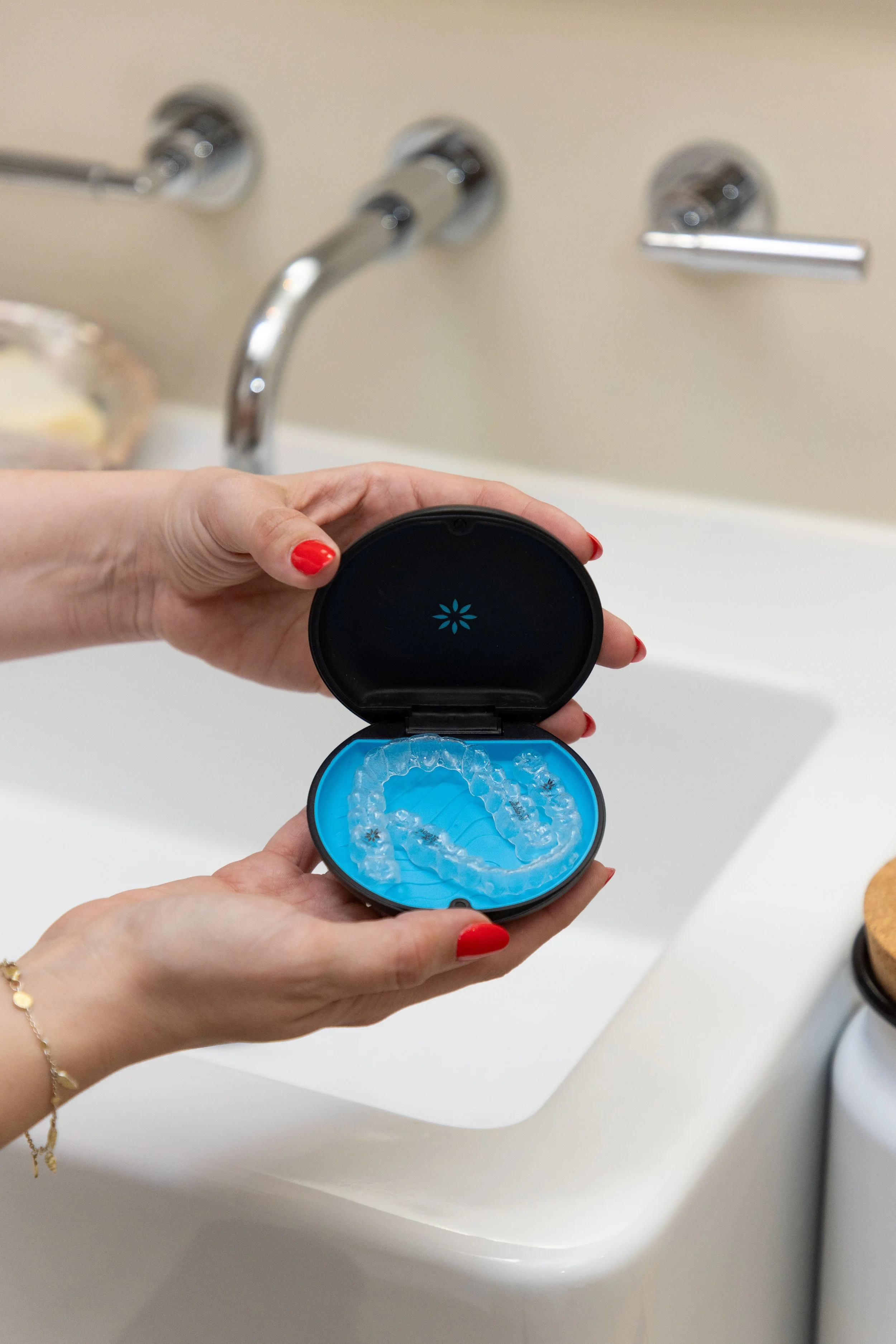 Georgia Furness x Invisalign Mini Shoot-10.jpg