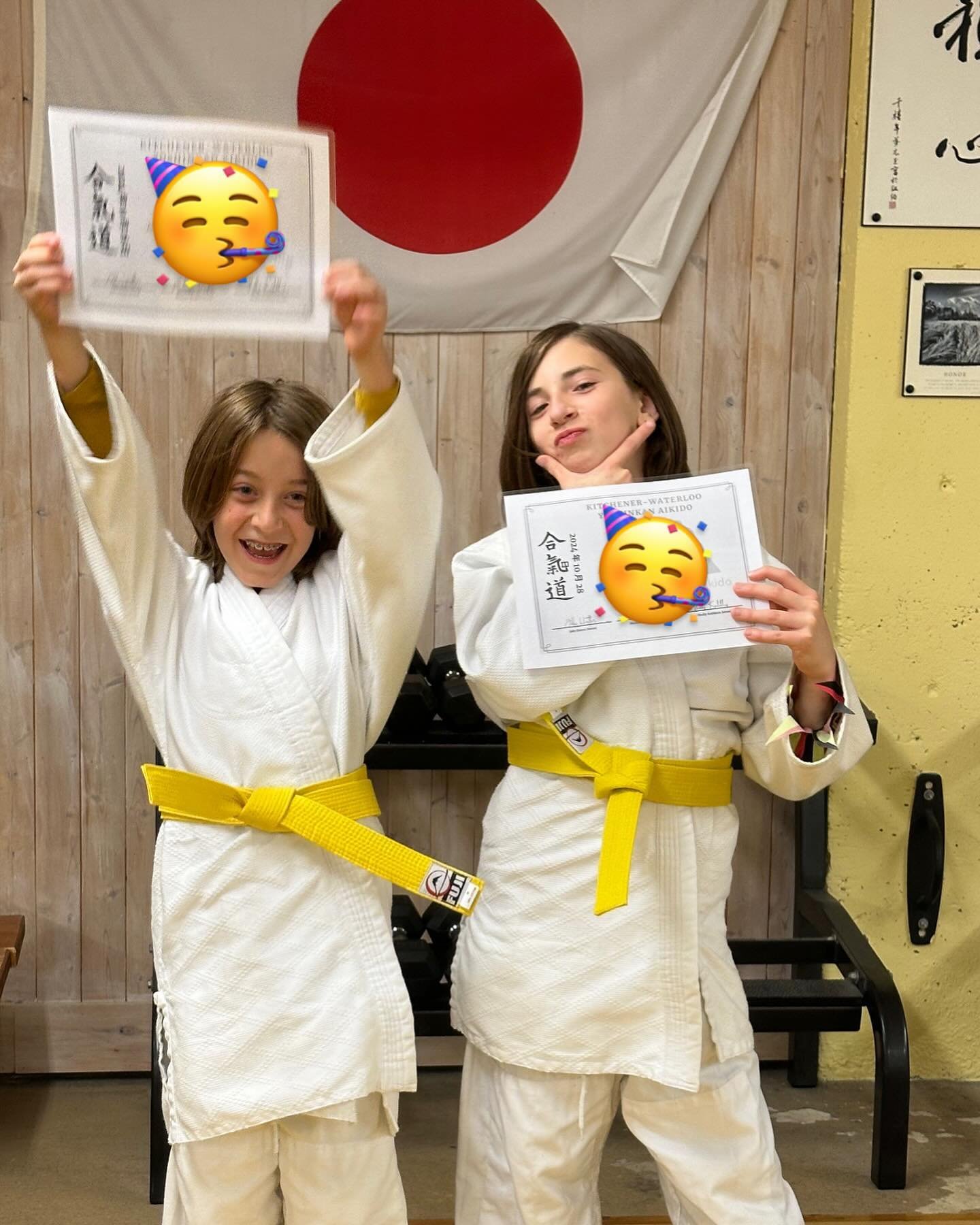 Congratulations to the newest yellow belts at our dojo!🌟🌟🌟 keep up the hard work!