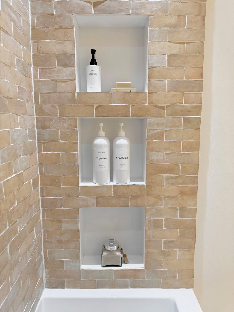 bathroom1.jpg