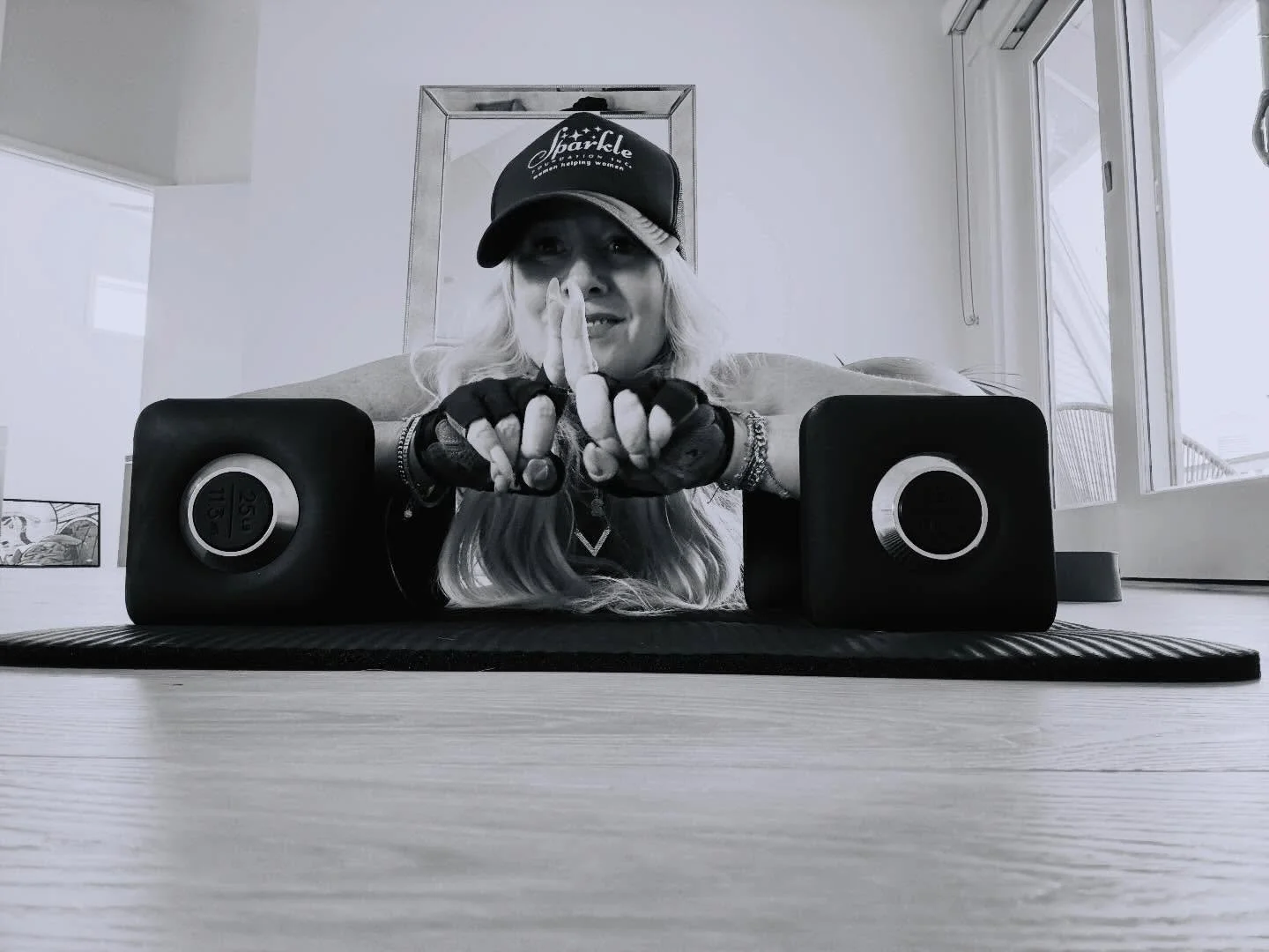 Back on my grind.
First lift or the year - shit was hard today.
Little reminder being challenged is good.
2026 you ready for me?