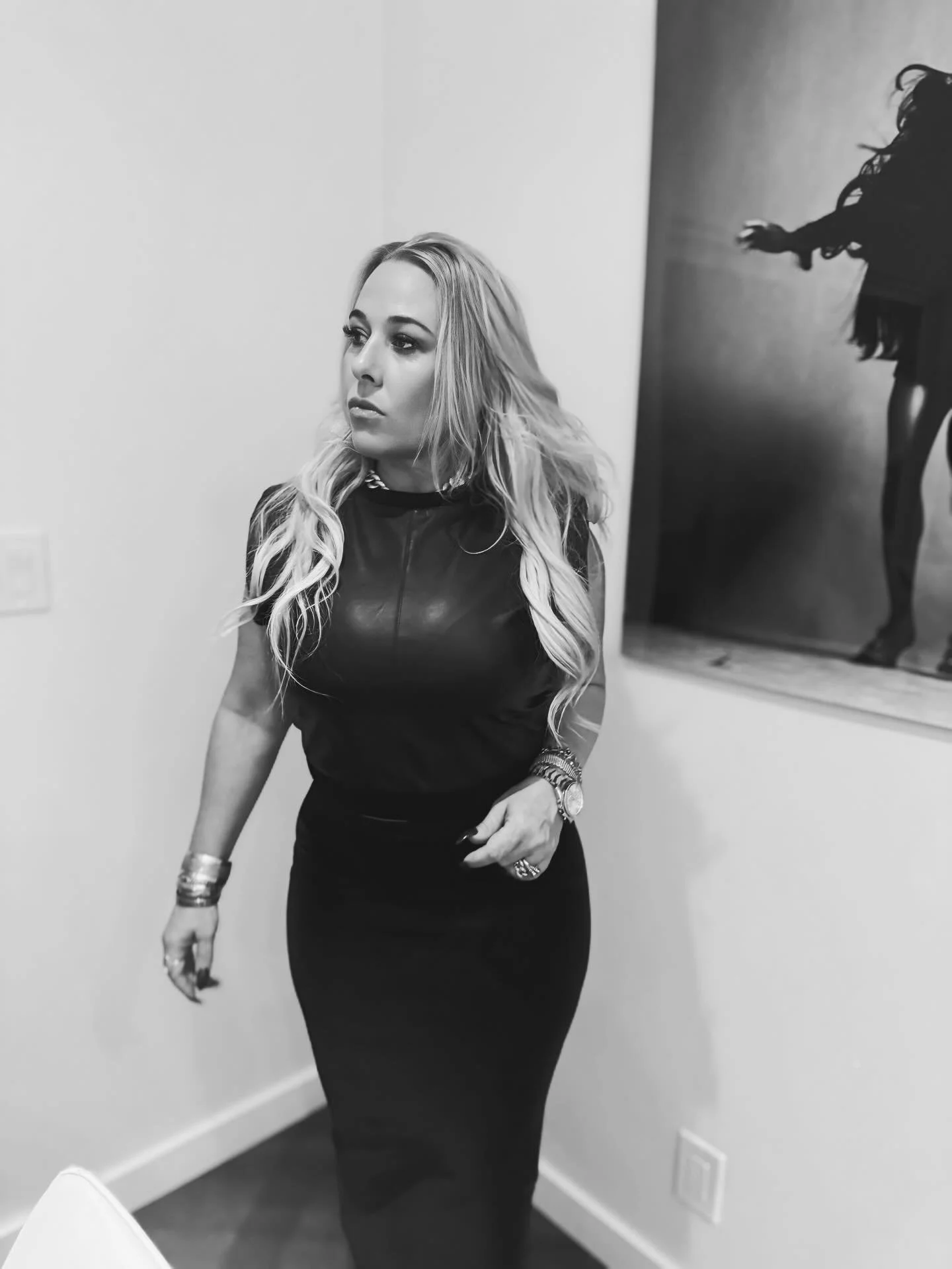 I took almost six weeks off.

After six straight months of a hellacious, nonstop sprint, I hit pause&mdash;not to rest on a beach (ok, a little), but to get into the mushy, unsexy, brain-rewiring kind of work.

The kind where ideas marinate.
The kind