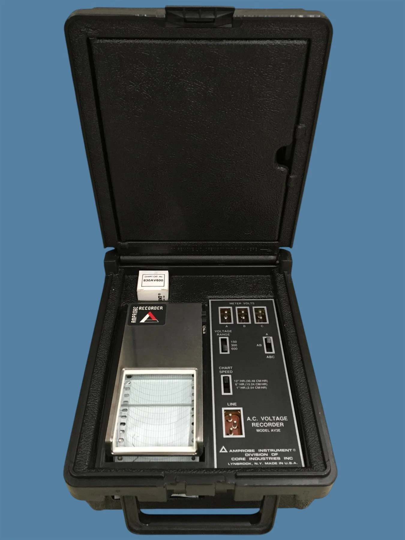 Amprobe Model AV3E AC Voltage Recorder w/ Case, Chart Paper, Various Test Cables