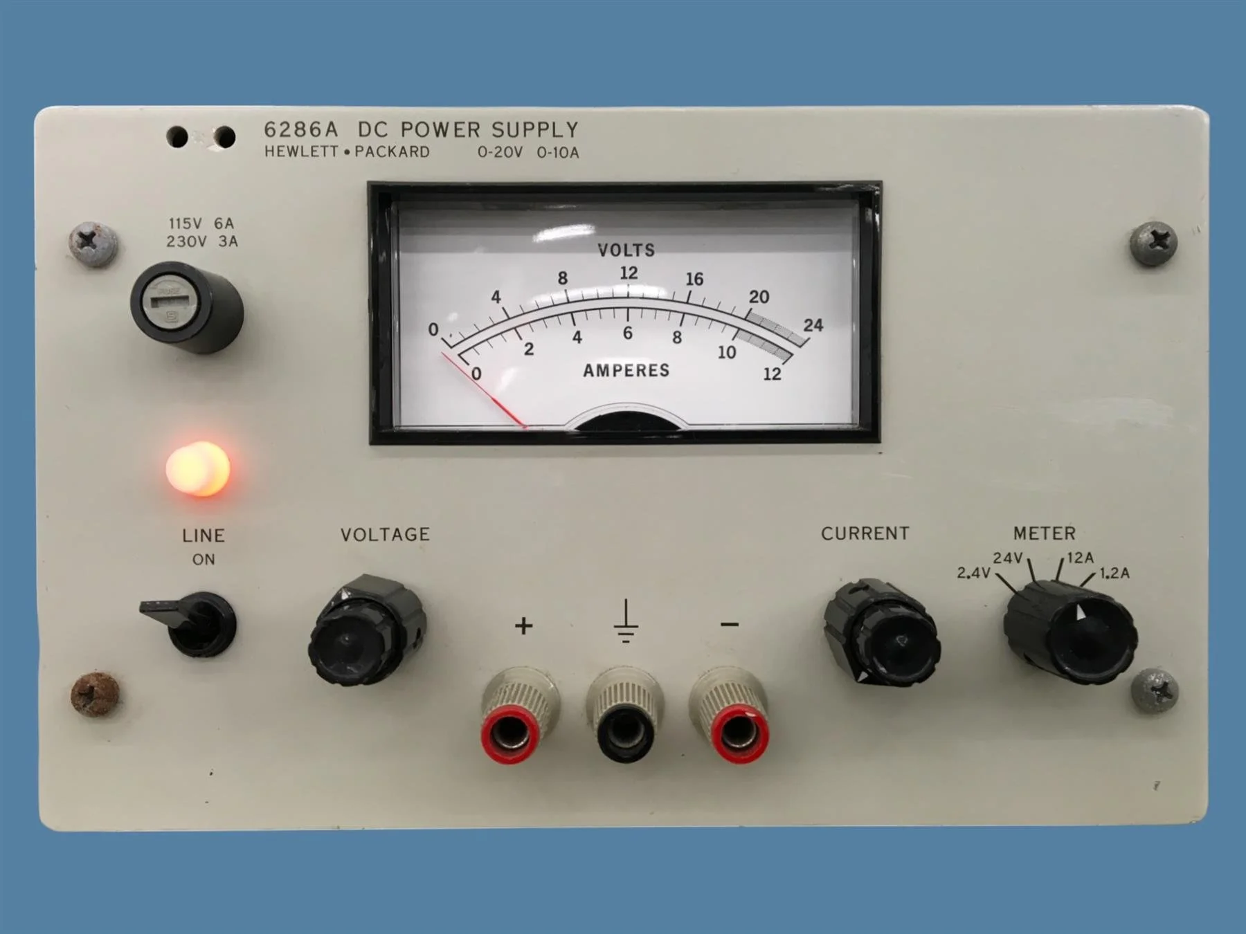Hewlett-Packard 334A Distortion Analyzer