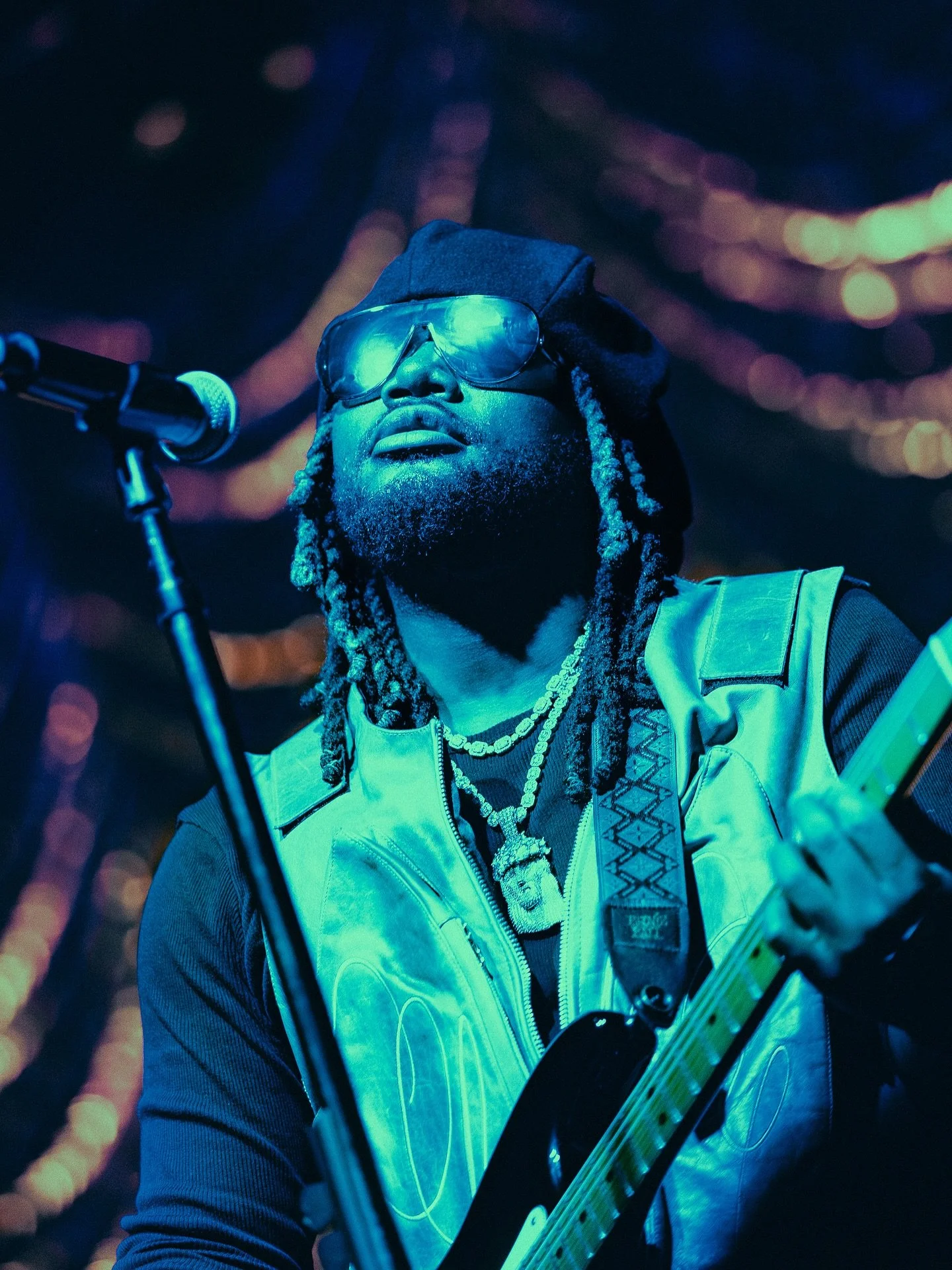 @leonthomas MUTTS DON&rsquo;T HEEL TOUR at @013poppodium

for @festivalinfonl