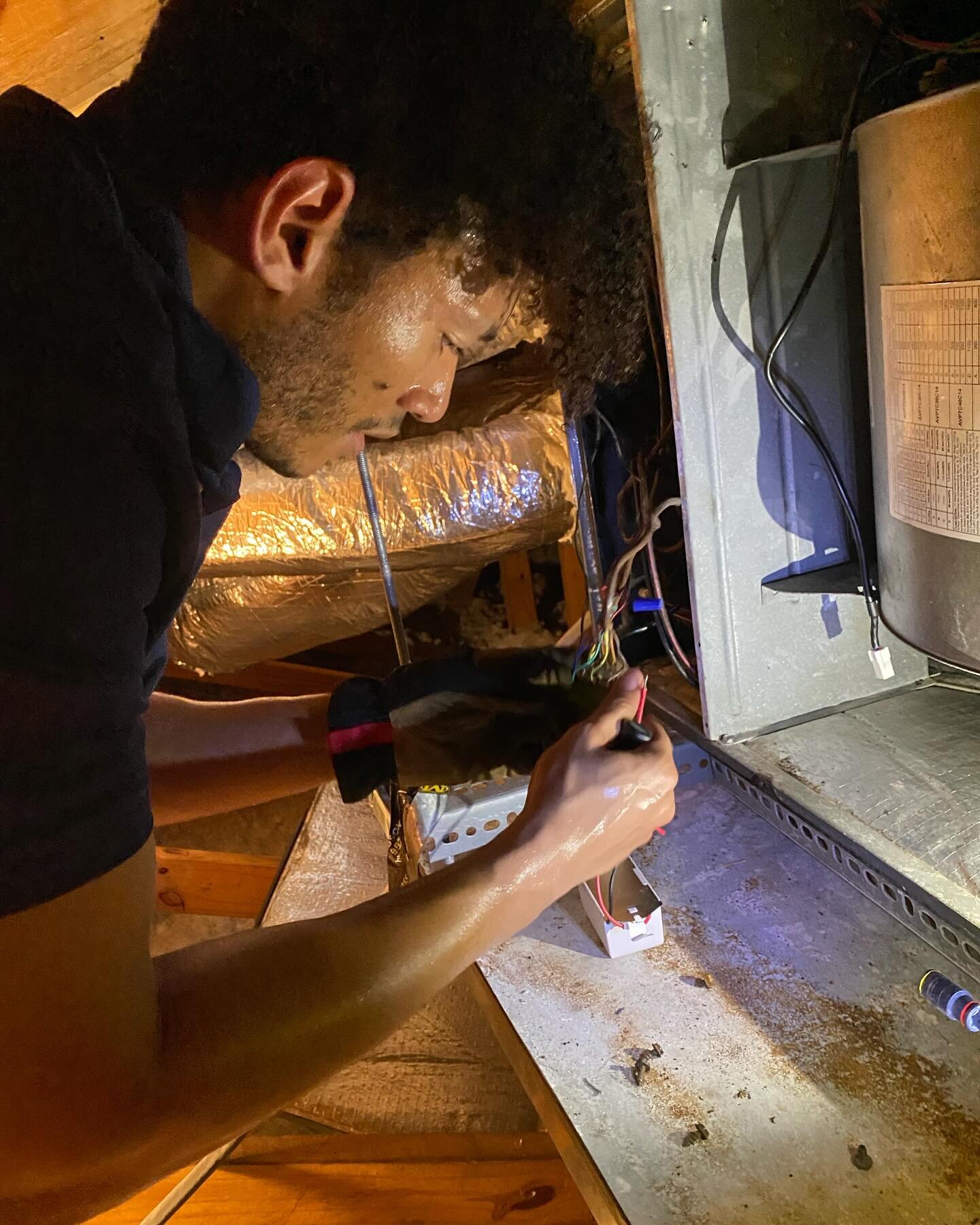 Wiring the way to indoor comfort! 🛠️✨ From the attic to the basement, we&rsquo;re connecting the dots to ensure your air handler runs smoothly. #AtticWiring #HVACInstallation #ComfortTech #valueairandheat