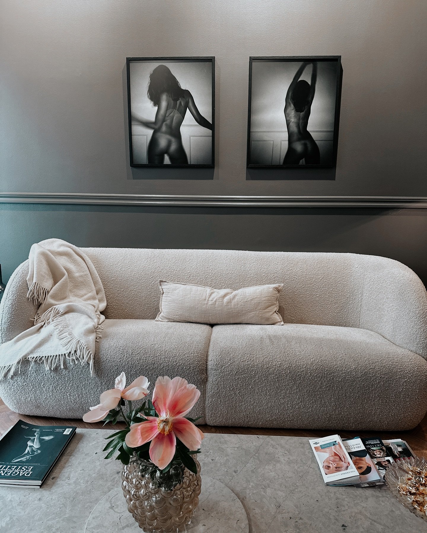 Drop-in &ouml;ppen imorgon Valborg som vanligt mellan kl. 11-13. Torsd &amp; fred har vi st&auml;ngt. 

V&auml;lkomna p&aring; Sibyllegatan 26! 

#toxgroup #toxonthego #&ouml;stermalm #injektionsklinik #injektionsklinikstockholm #tryggabehandlingar #