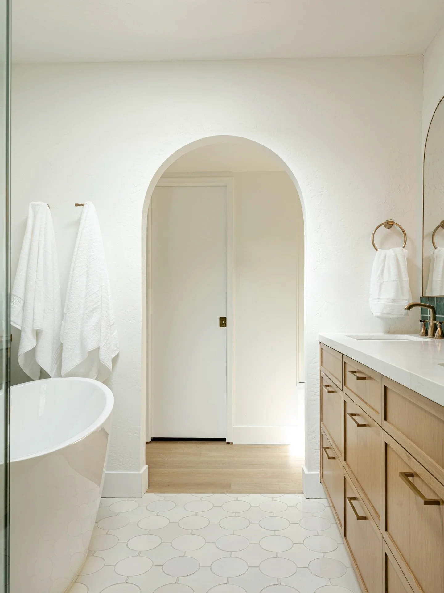 Design with light in mind. ✨