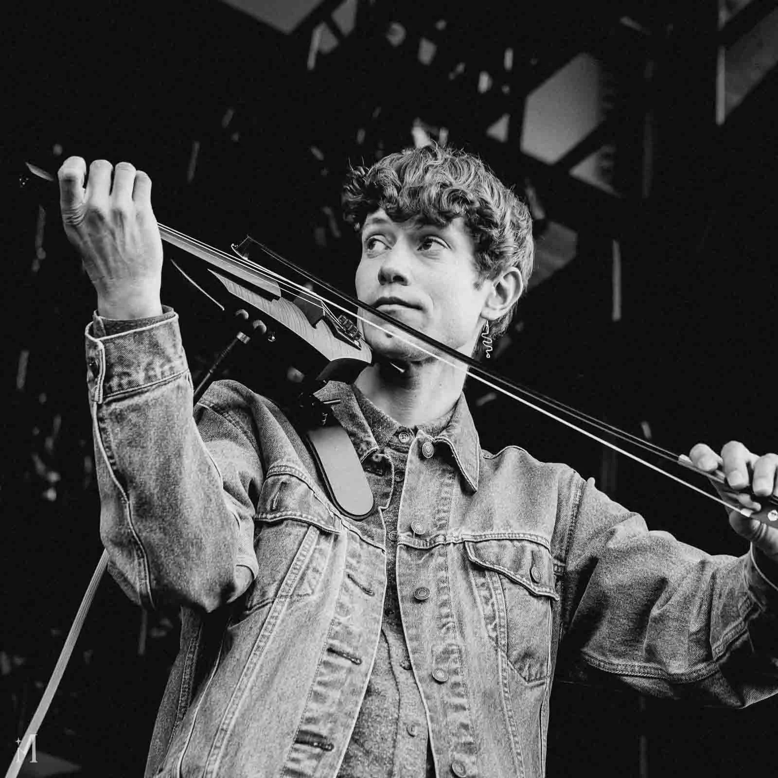 Moore-Imagery_Tin-Finley_Concert-Photography_Missoula-Montana-Photographer_10.jpg