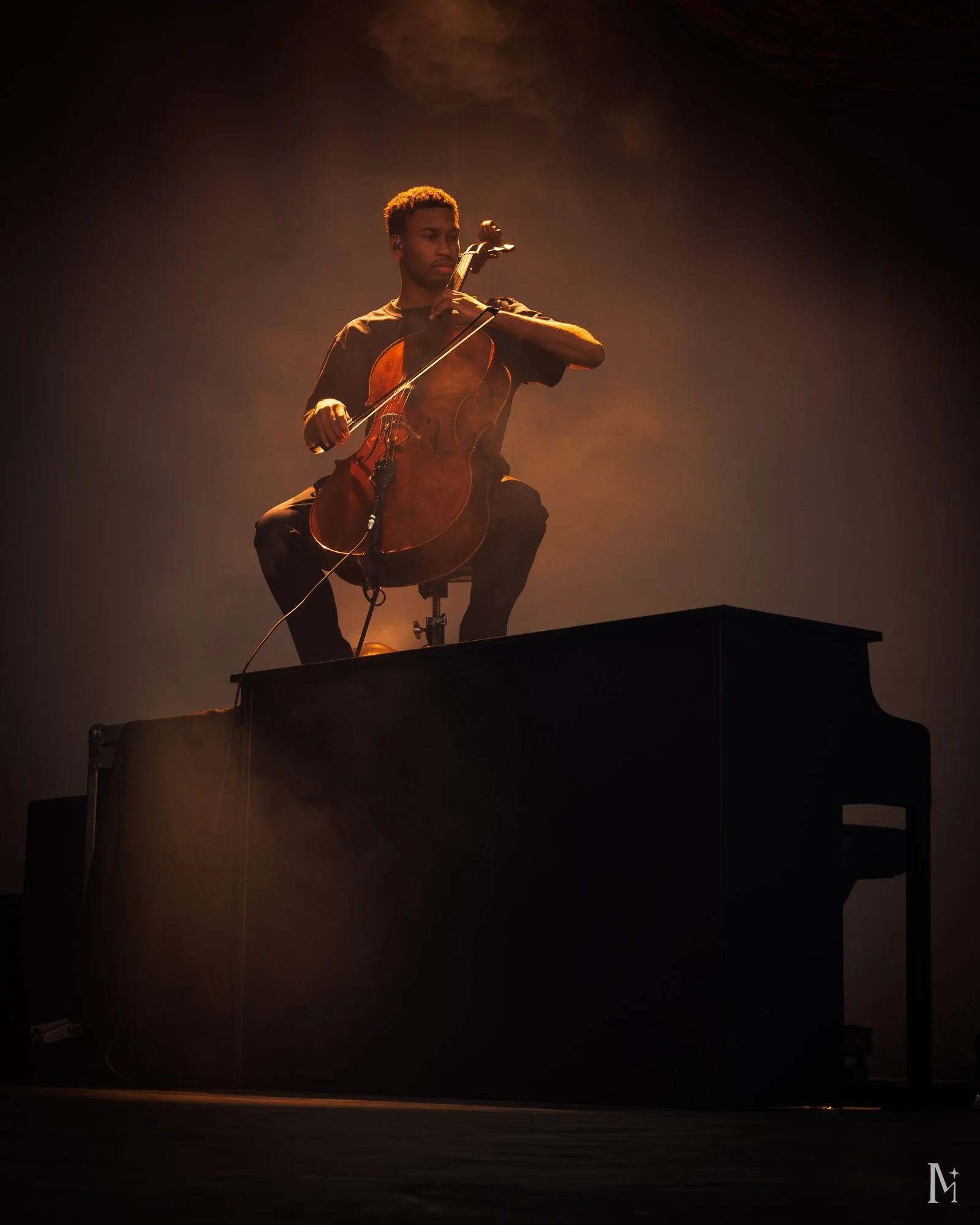 Moore-Imagery_Andy-Grammer_The-Big-Stupid-Heart-Tour_Concert-Photography_Missoula-Concert-Photographer_01.jpg