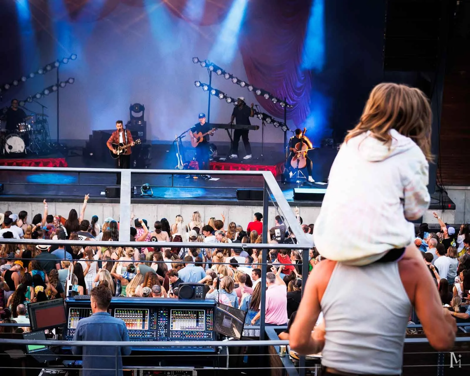 Moore-Imagery_Andy-Grammer_The-Big-Stupid-Heart-Tour_Concert-Photography_Missoula-Concert-Photographer_10.jpg