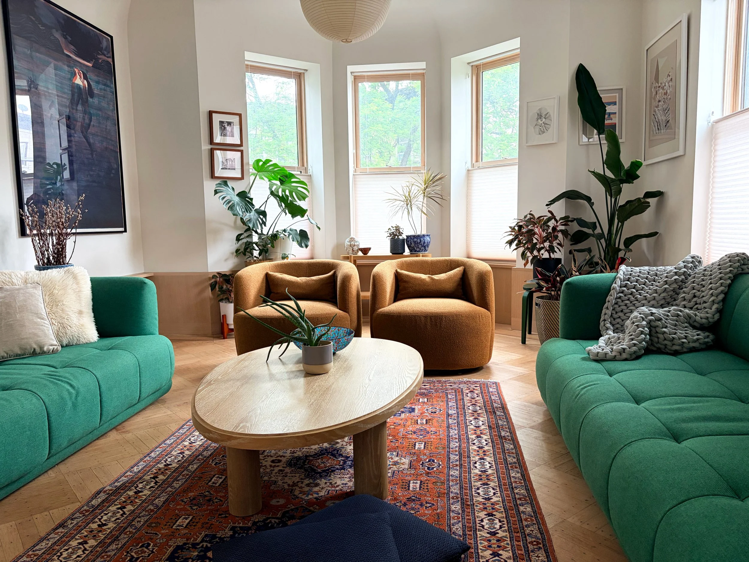 LivingRoom1.jpg
