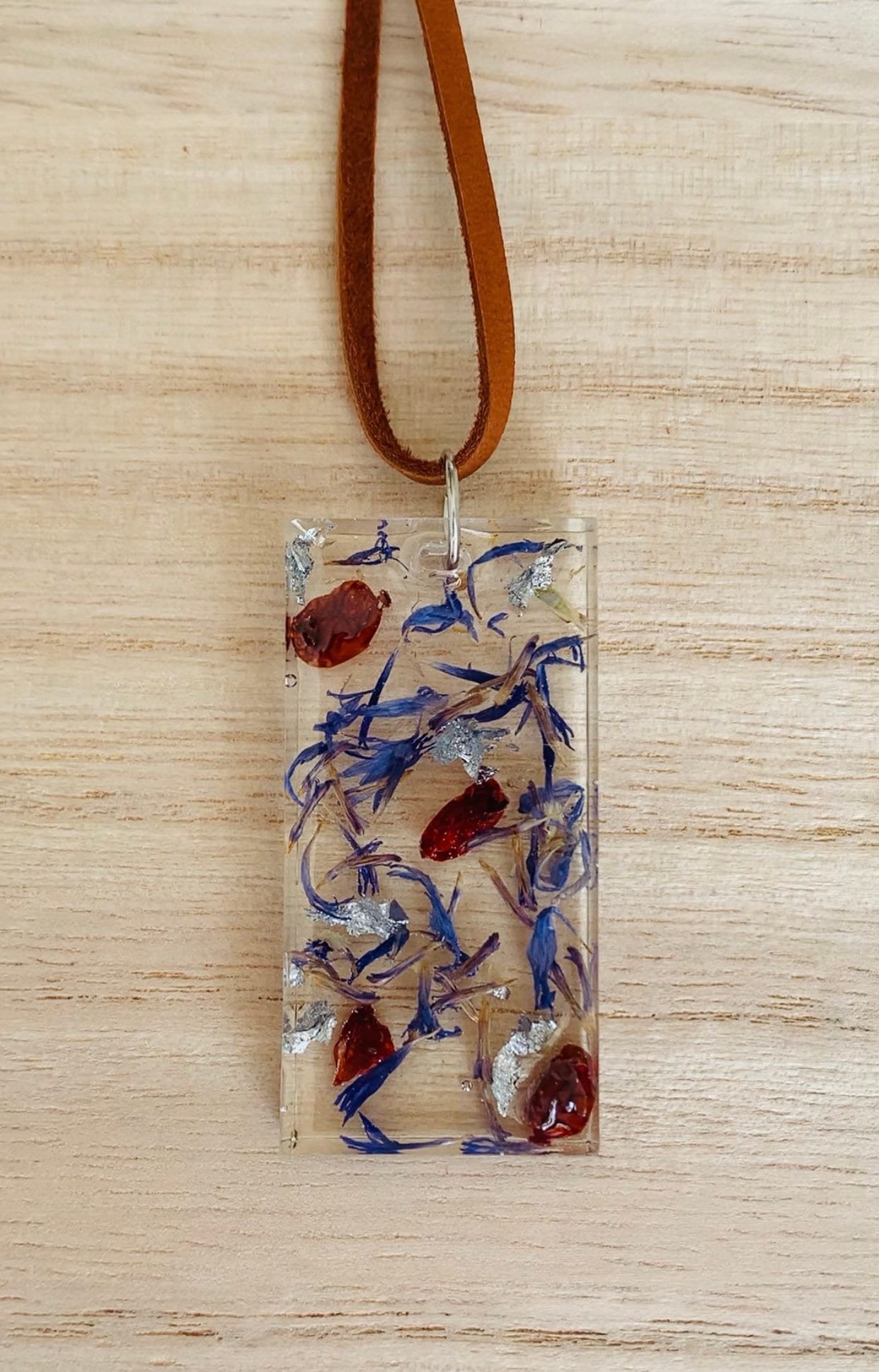 https://i.etsystatic.com/7129306/r/il/3c4186/3628368571/il_fullxfull.3628368571_4n5h.jpg