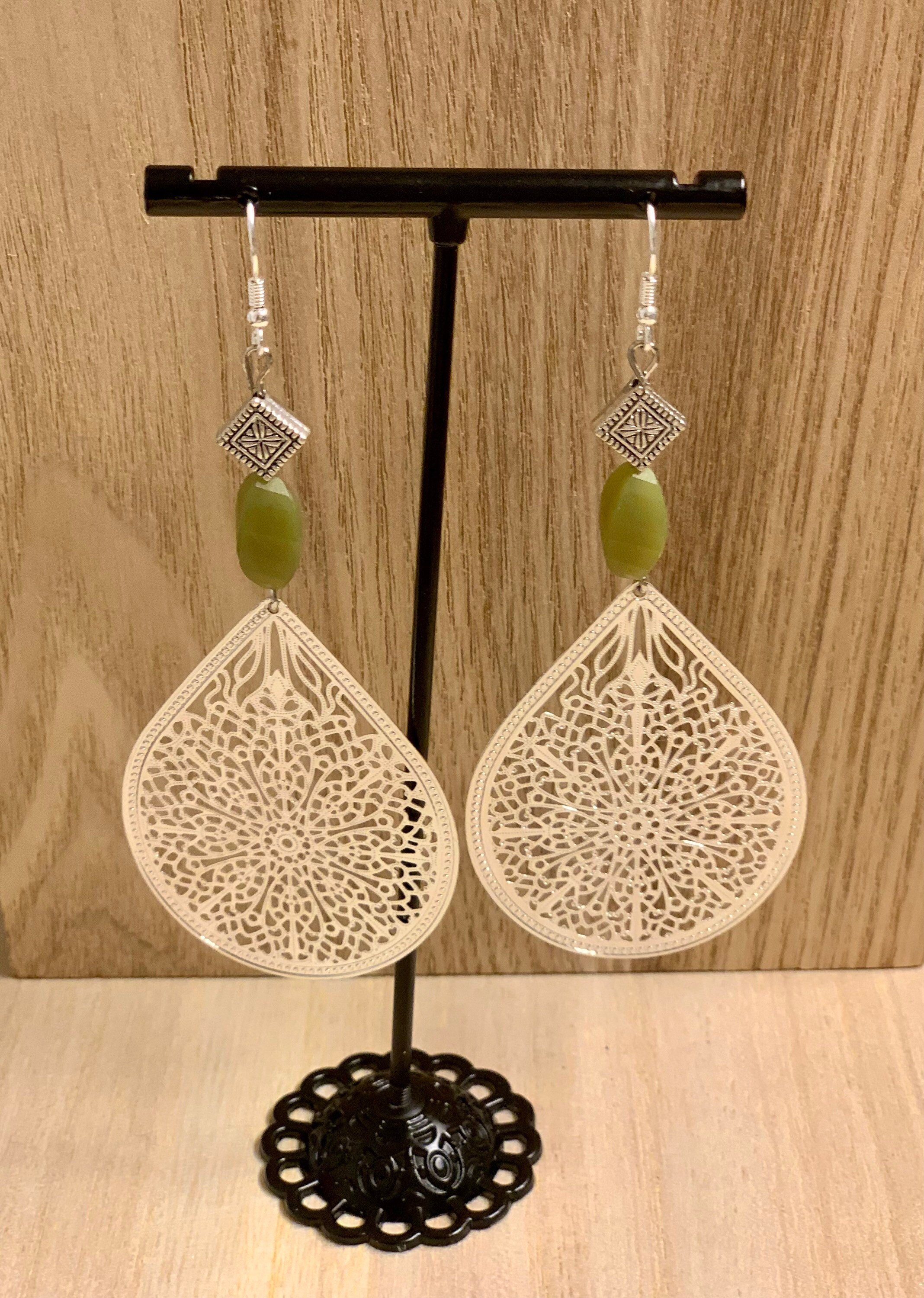 https://i.etsystatic.com/7129306/r/il/9f96b9/3598740597/il_fullxfull.3598740597_cwhf.jpg