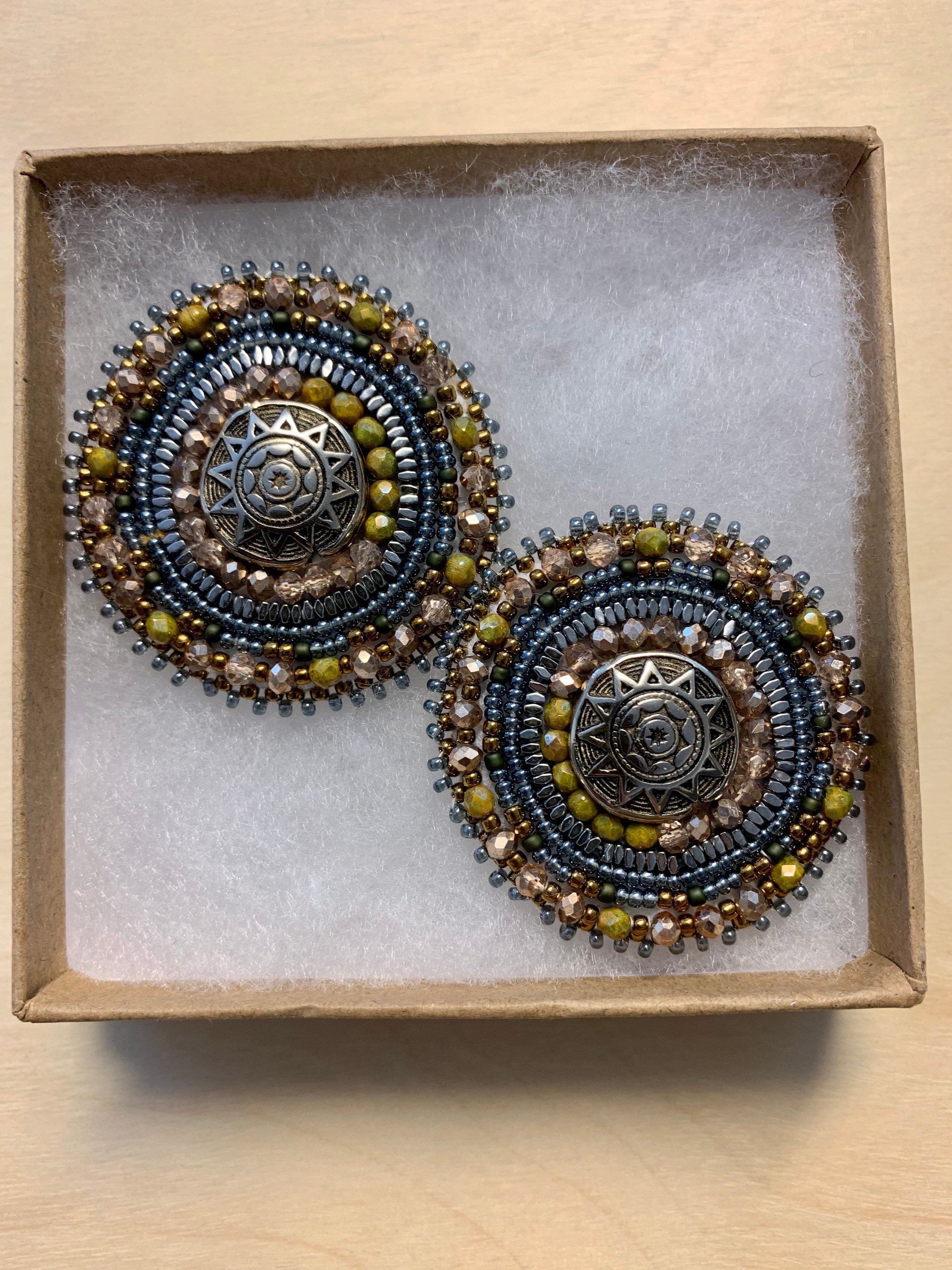 https://i.etsystatic.com/7129306/r/il/acfa9b/3352076318/il_fullxfull.3352076318_krvf.jpg