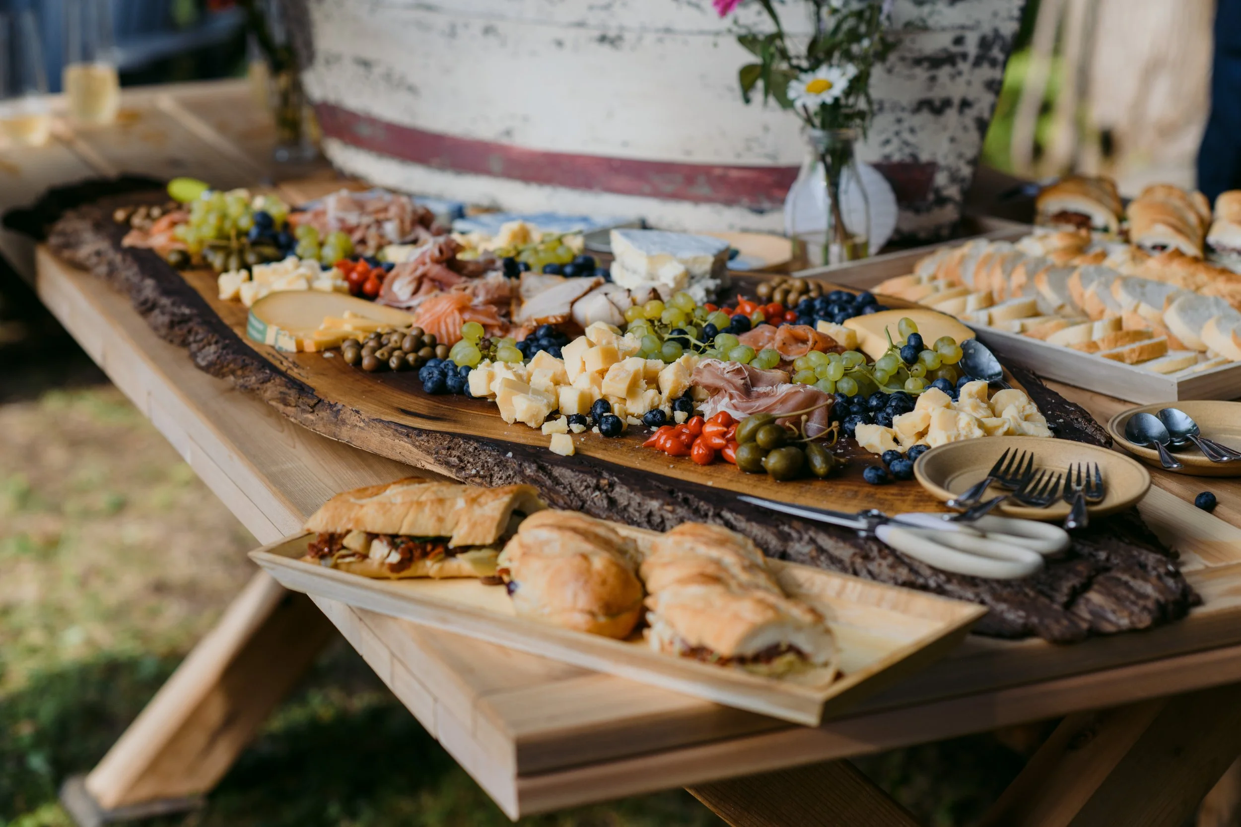 Muskoka-Cottage-Wedding-Documentary-Candid-Jenn-Dave-Stark-041.JPG