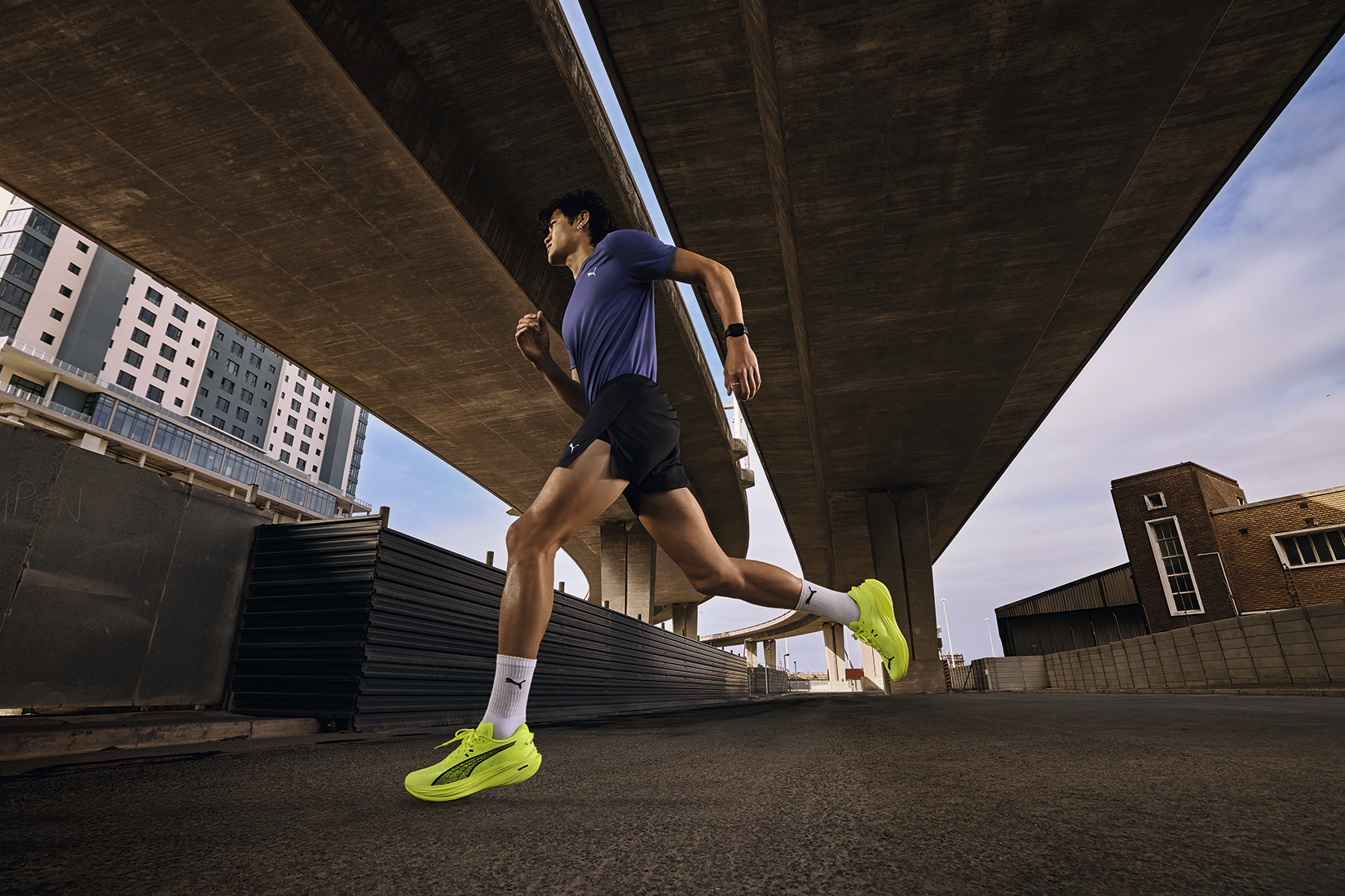 25SS_BR_Brand-Campaign-Running_RUN_CLUB_Deviate-KLFeb_74522_CMYK.png