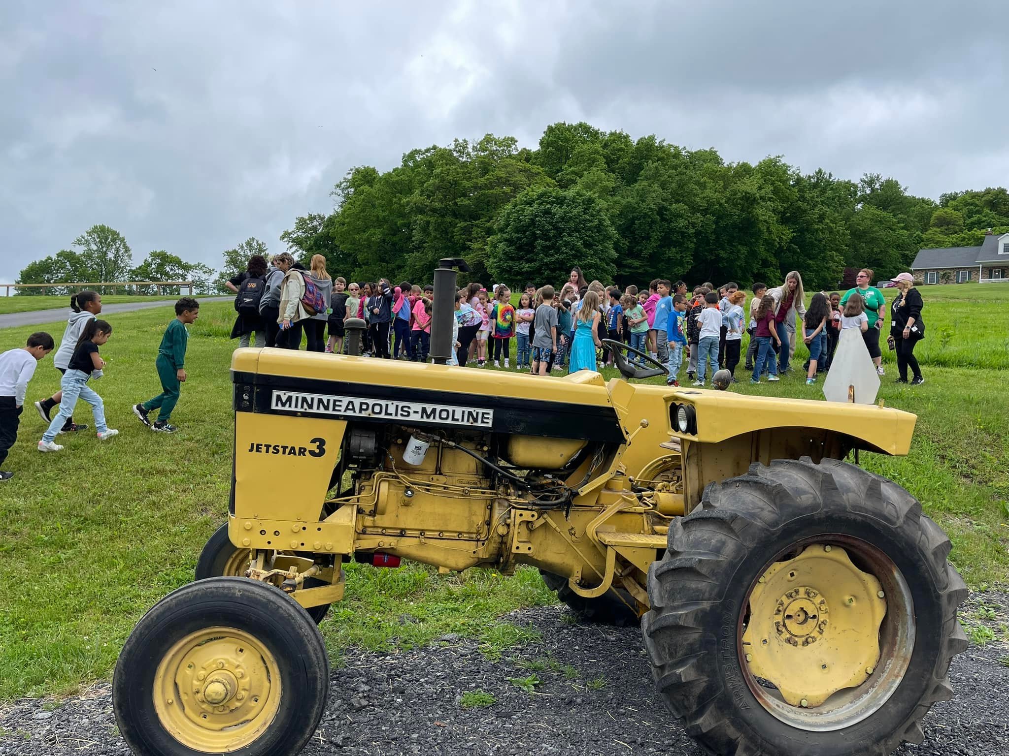 Today we had over 90 students from Governor Mifflin School District (Mifflin Park) come for a farm tour!  Thank you to all of the teachers who made this happen! #farmtour #educational #Mifflin #berkscounty