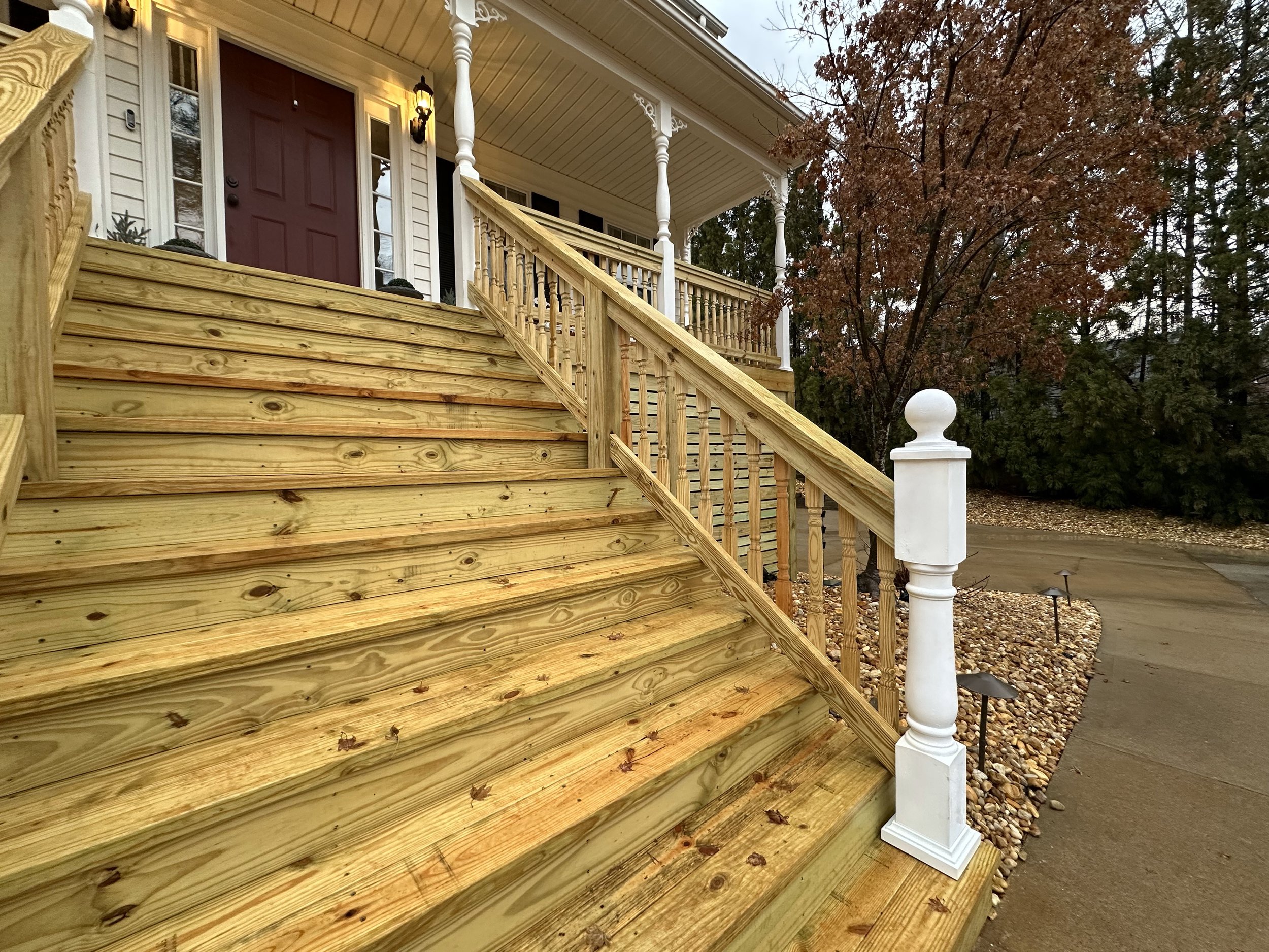 porch_stairs.jpg