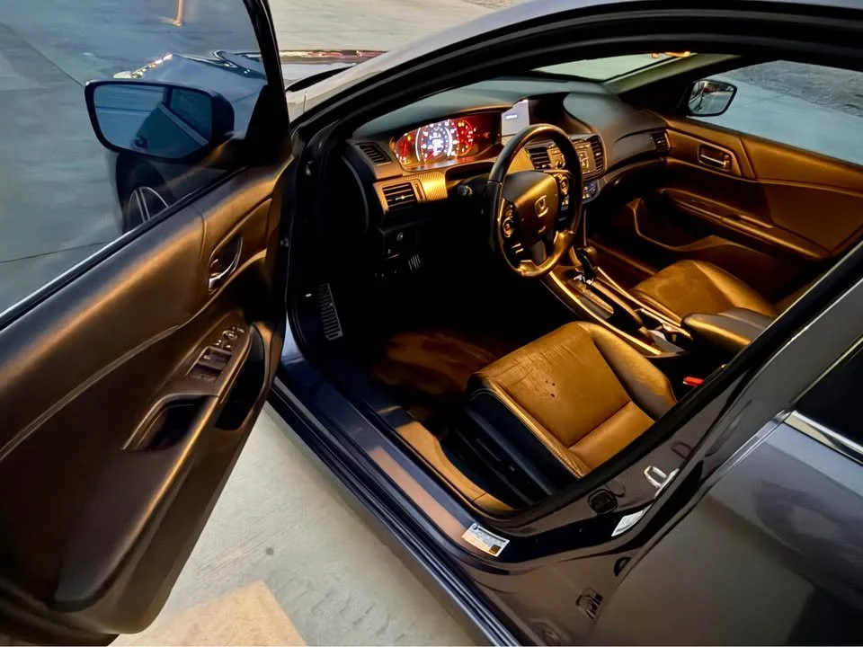 2017 Honda Accord Hybrid-5.jpg