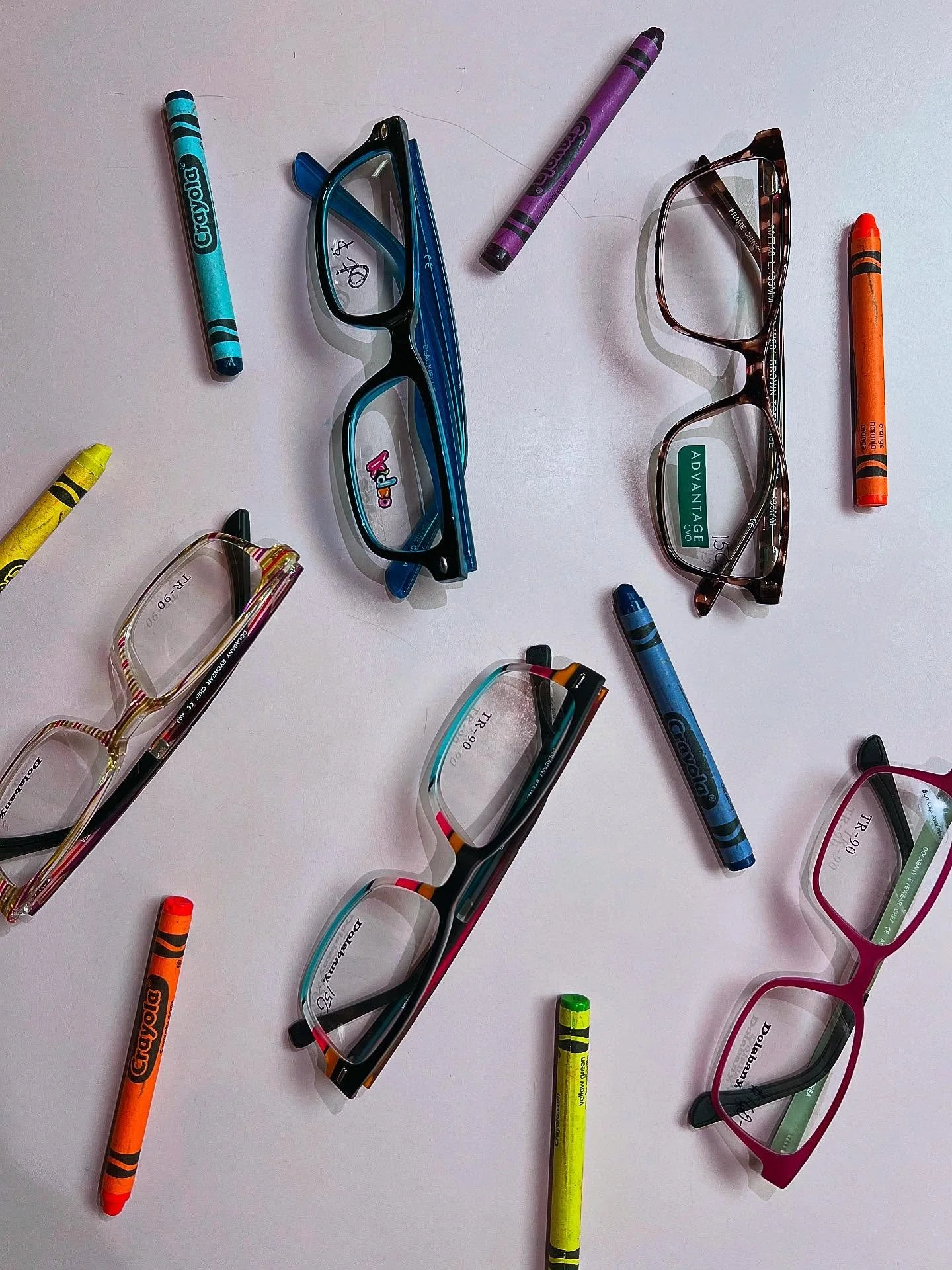 Back to school season is here again, and what better way to start the school year than with a fresh pair of glasses? 👓📚Whether your kiddo is heading to their first day of kindergarten or last year of college, we&rsquo;ve got you covered! Check out 
