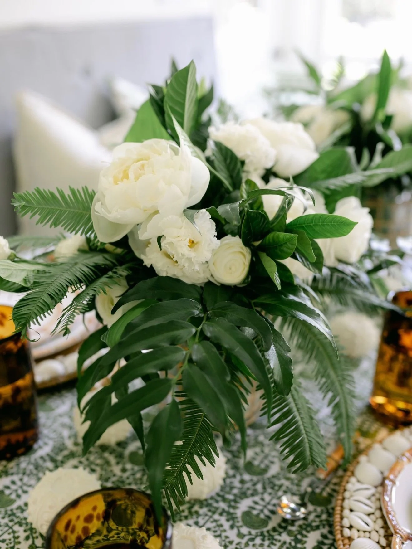 A belated post for Palm Sunday 🤍

Holy Week is so beautiful as it moves from dark to light, inviting us to carry sorrow with grace and look forward to Easter hope.