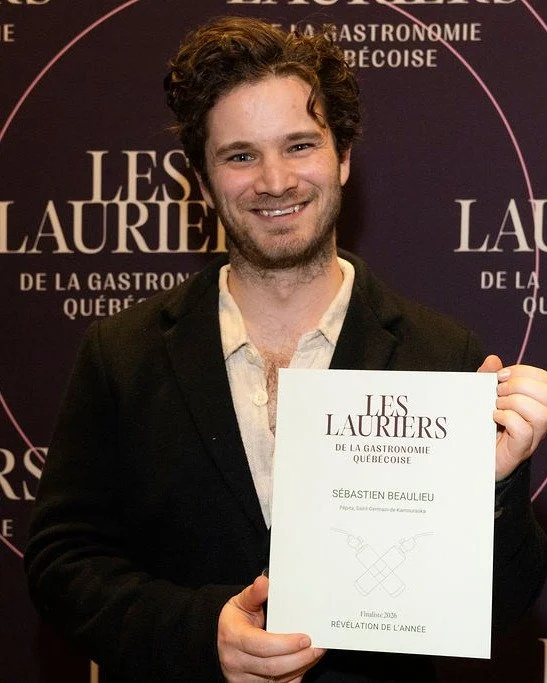 La rel&egrave;ve, c'est TR&Egrave;S important.
C'est pourquoi la cat&eacute;gorie R&eacute;v&eacute;lation de l'ann&eacute;e, pr&eacute;sent&eacute;e par l'ITHQ - Institut de tourisme et d'h&ocirc;tellerie du Qu&eacute;bec , occupe une place sp&eacut