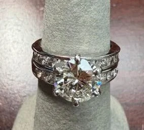 14K White Gold Diamond Ring Set  (B950)