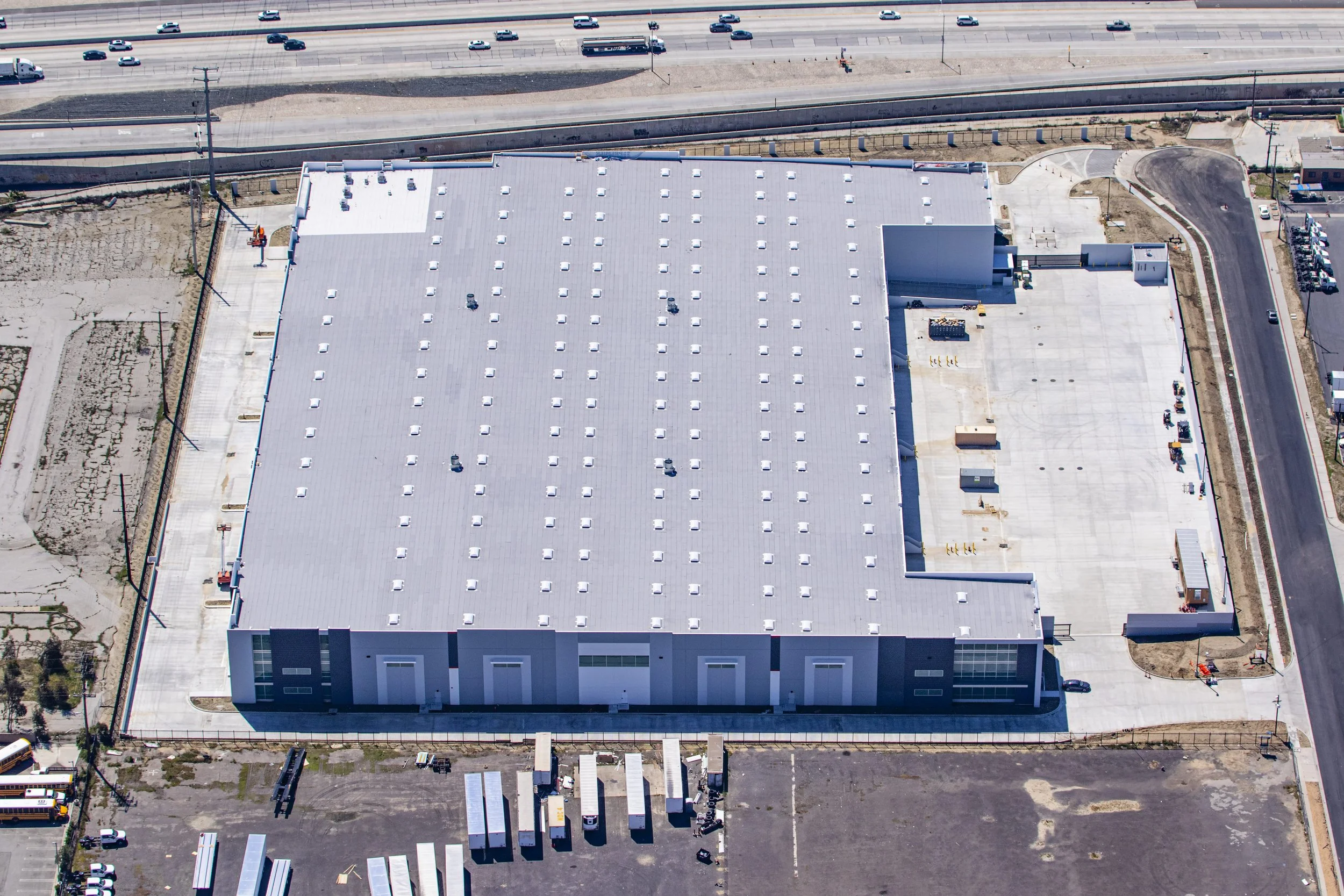 Almond Commerce  Center - REDA 12.jpg