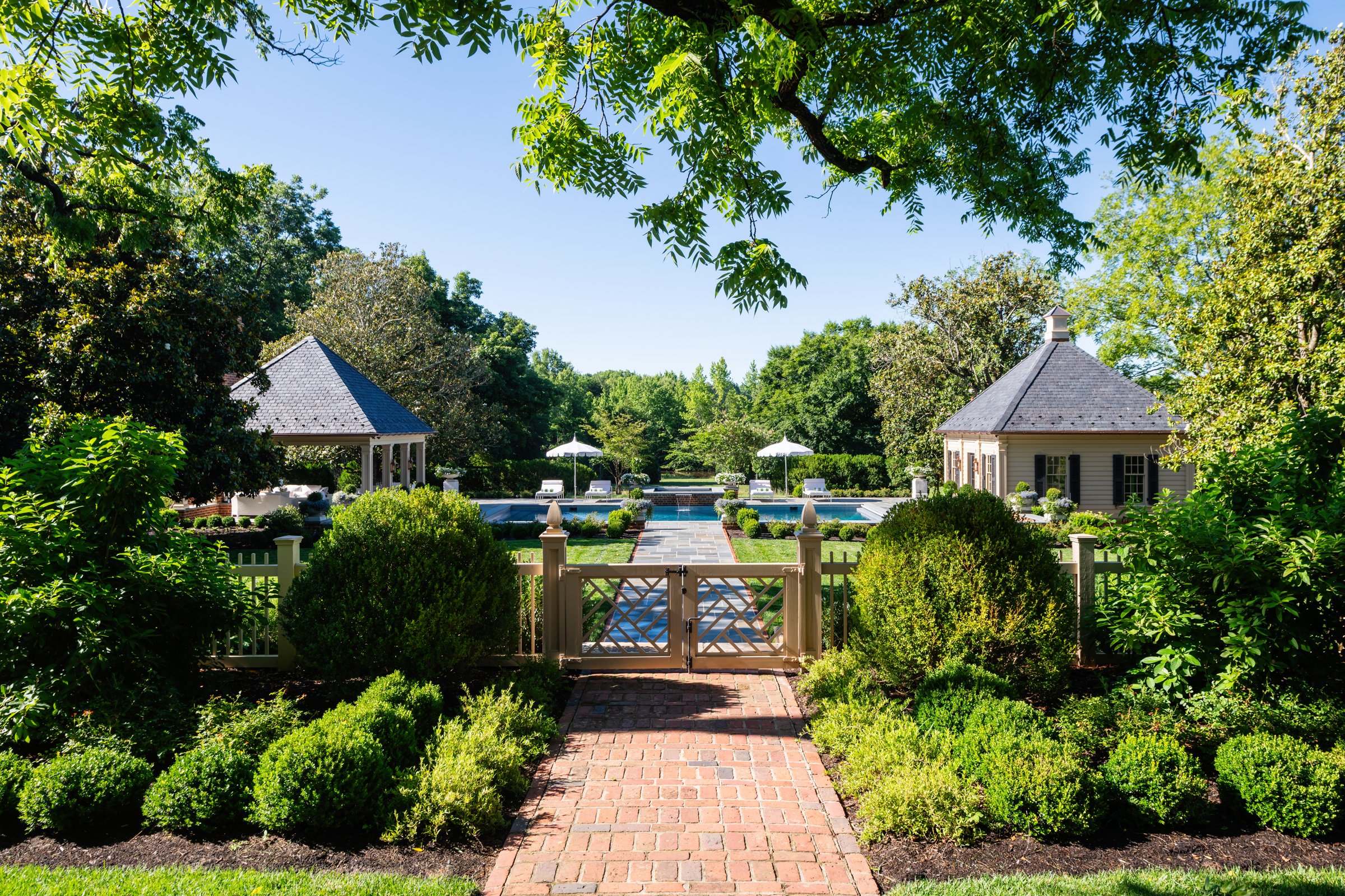 Garden and pool overview