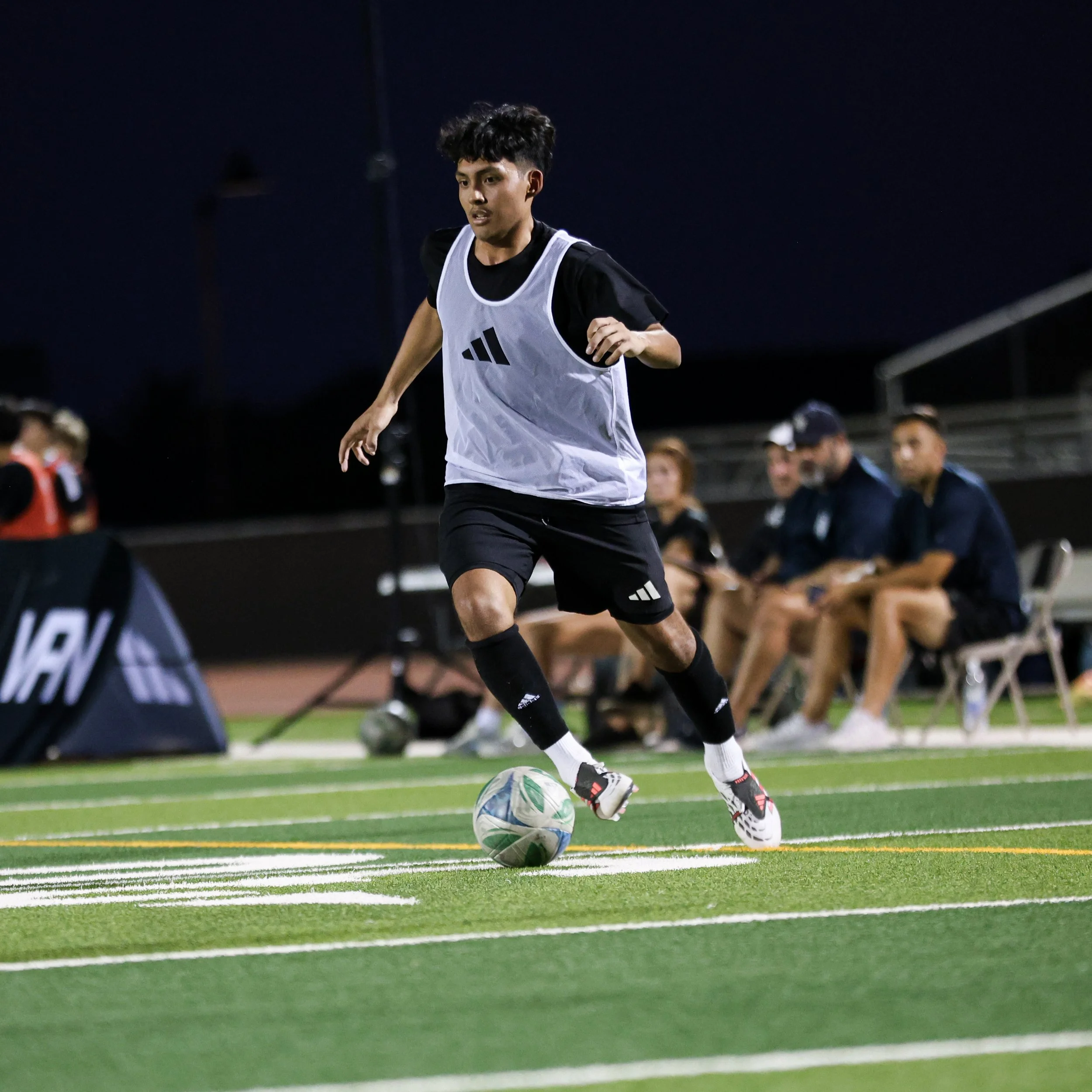 AndresGlezPhotography-VenturaFootballnetwork08.08.2026-112.jpg