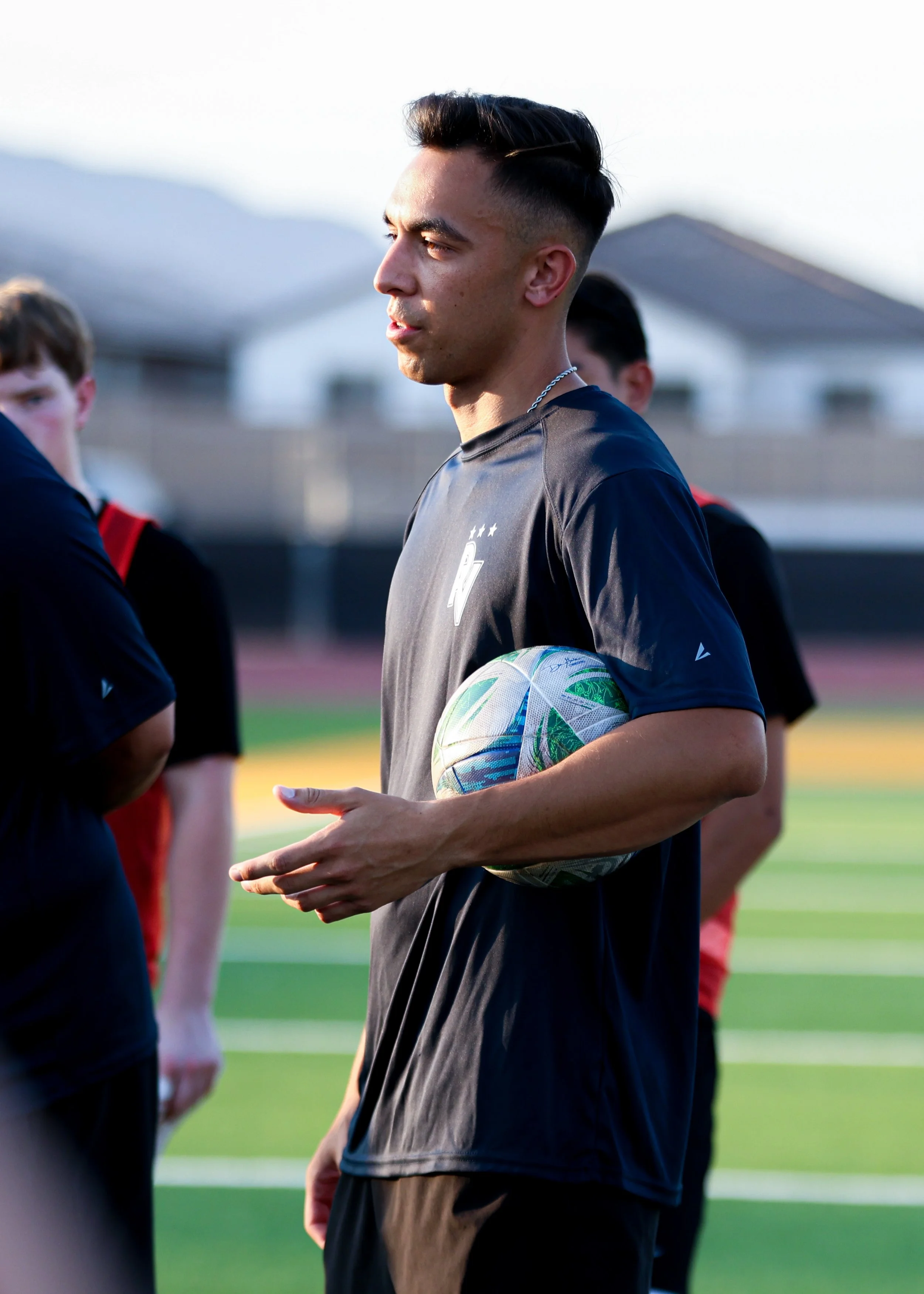 AndresGlezPhotography-VenturaFootballnetwork08.08.2026-18.jpg