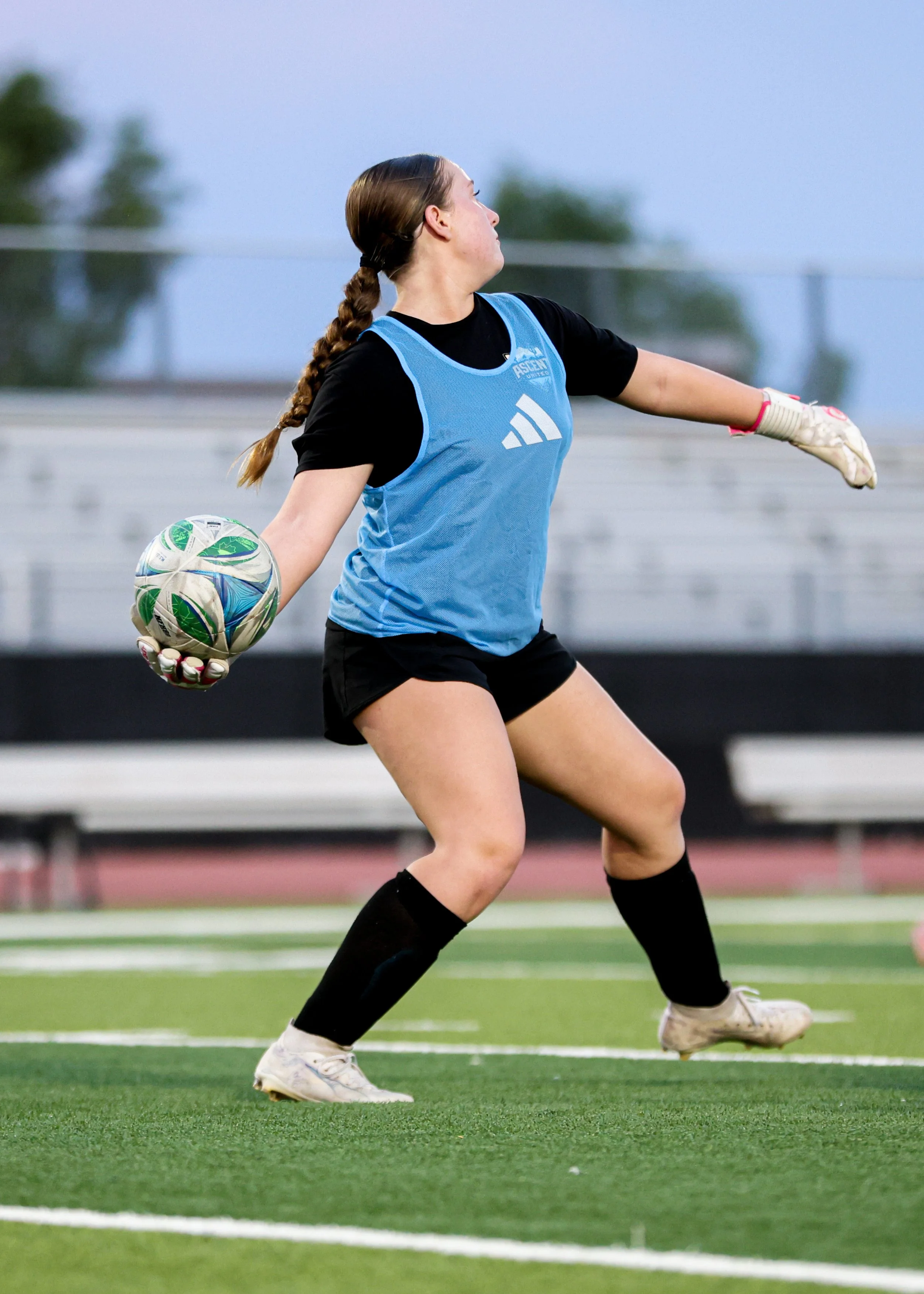 AndresGlezPhotography-VenturaFootballnetwork08.09.2026-251.jpg