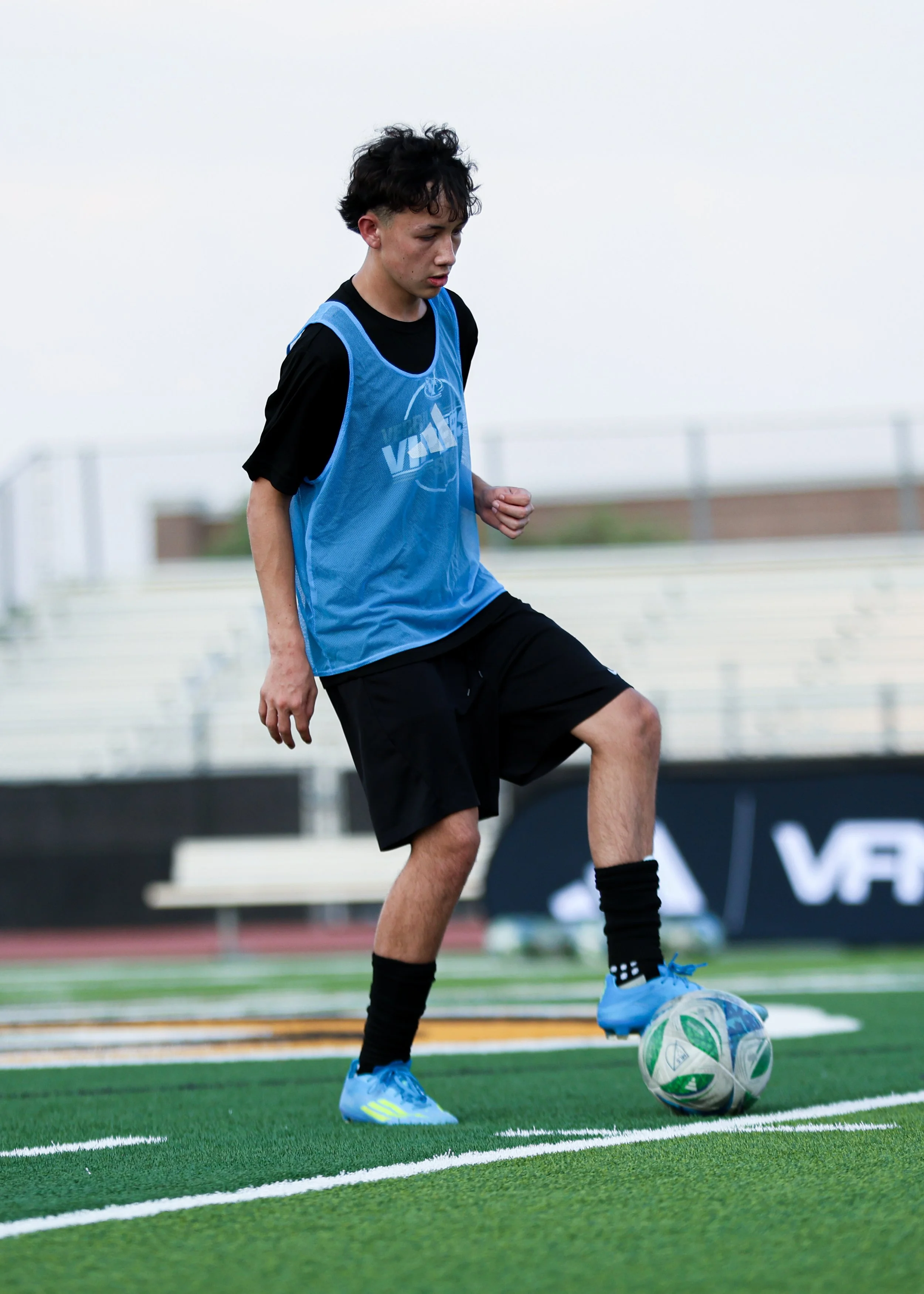 AndresGlezPhotography-VenturaFootballnetwork08.09.2026-207.jpg