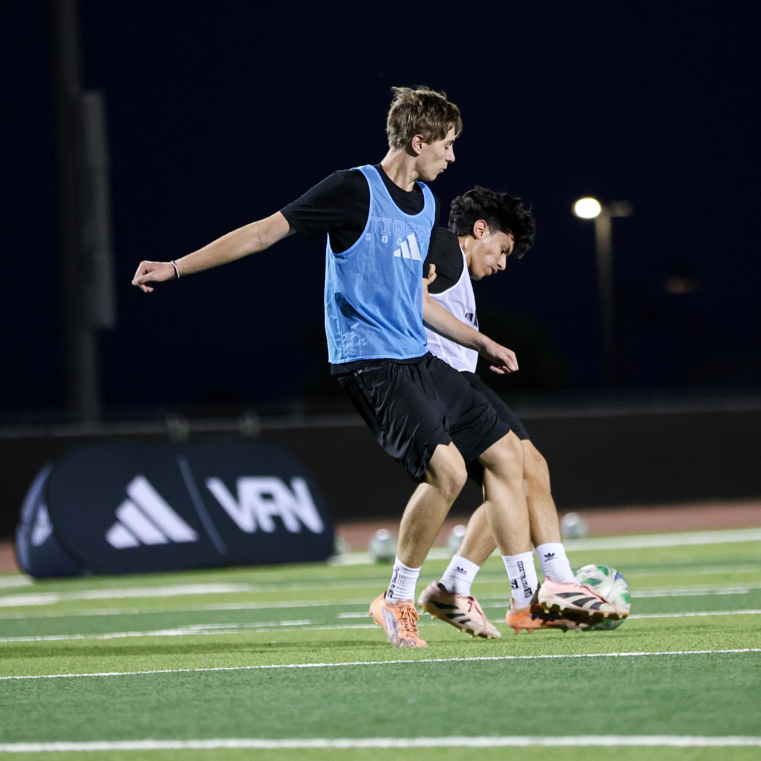AndresGlezPhotography-VenturaFootballnetwork08.08.2026-111.jpg
